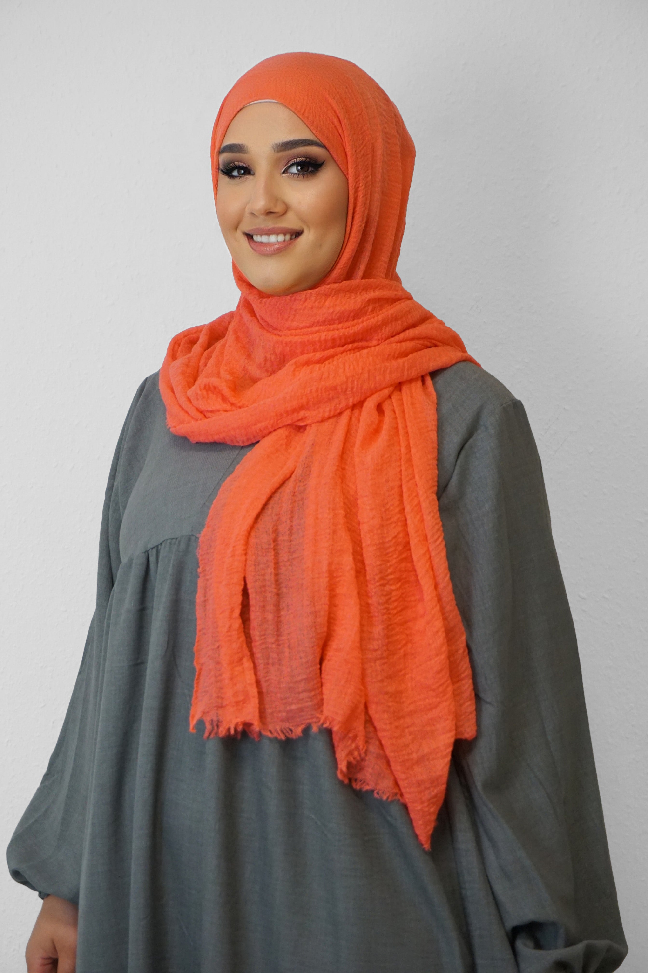 Daily Hijab Dalia Melone