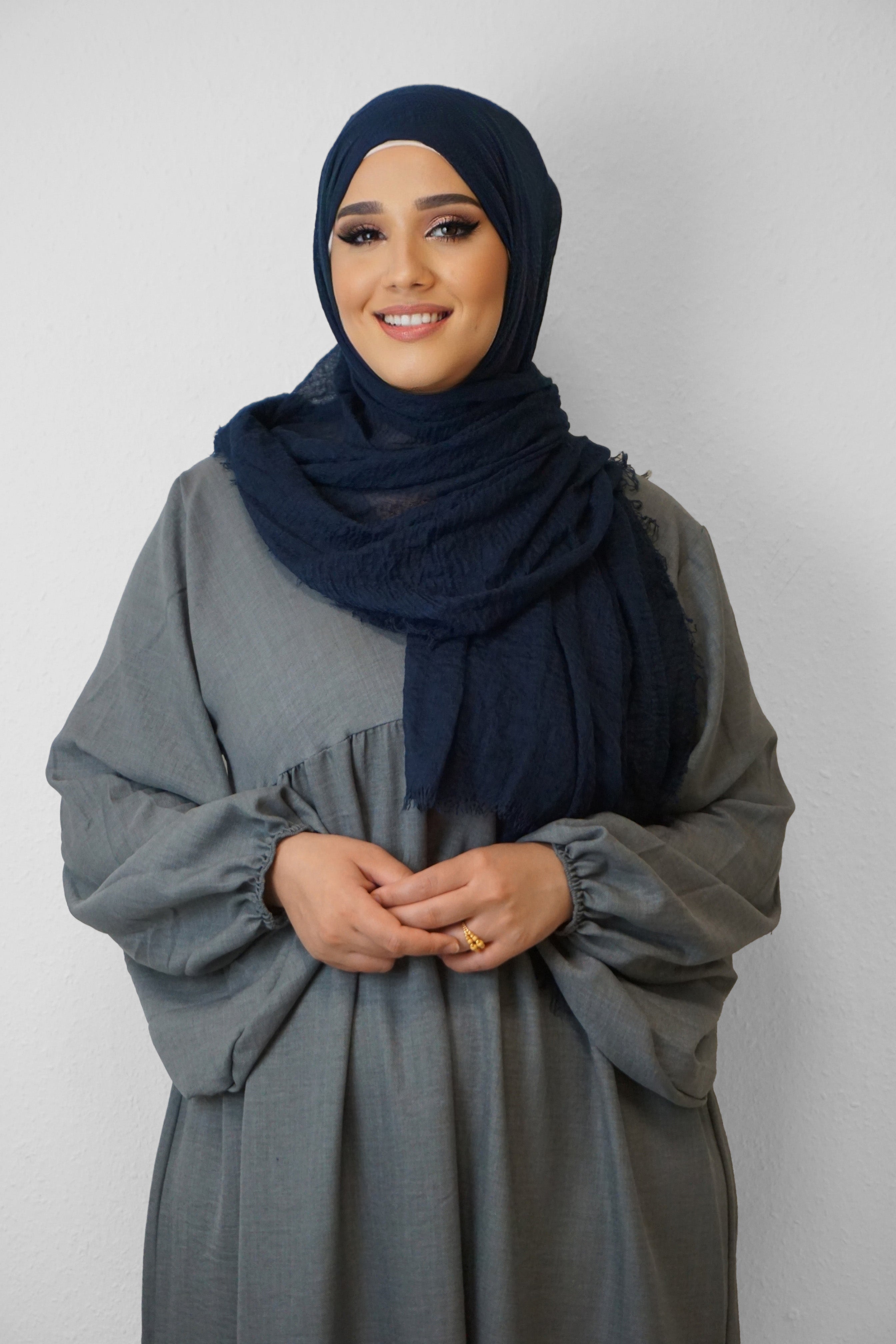 Daily Hijab Dalia Marineblau