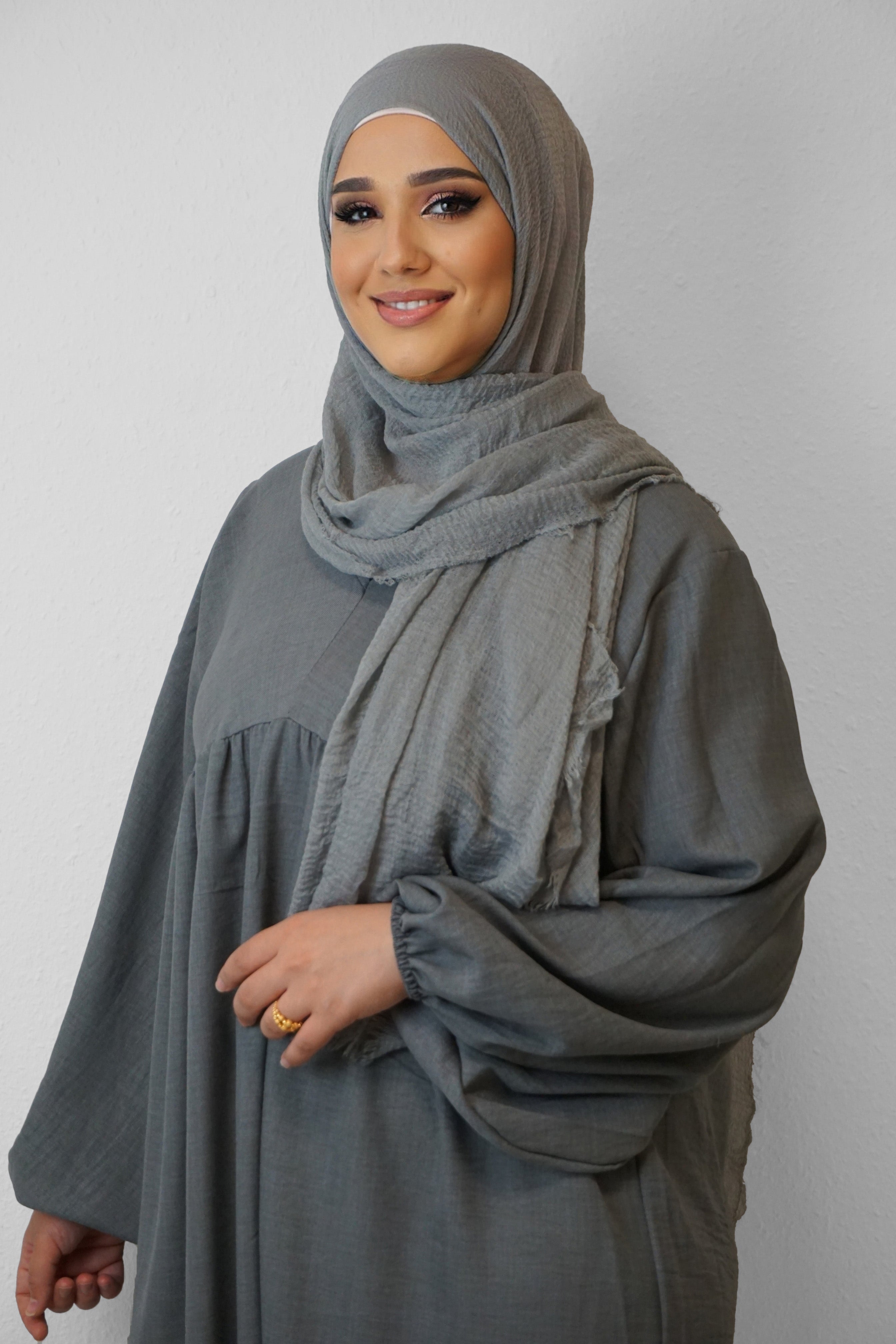 Daily Hijab Dalia Dunkelgrau