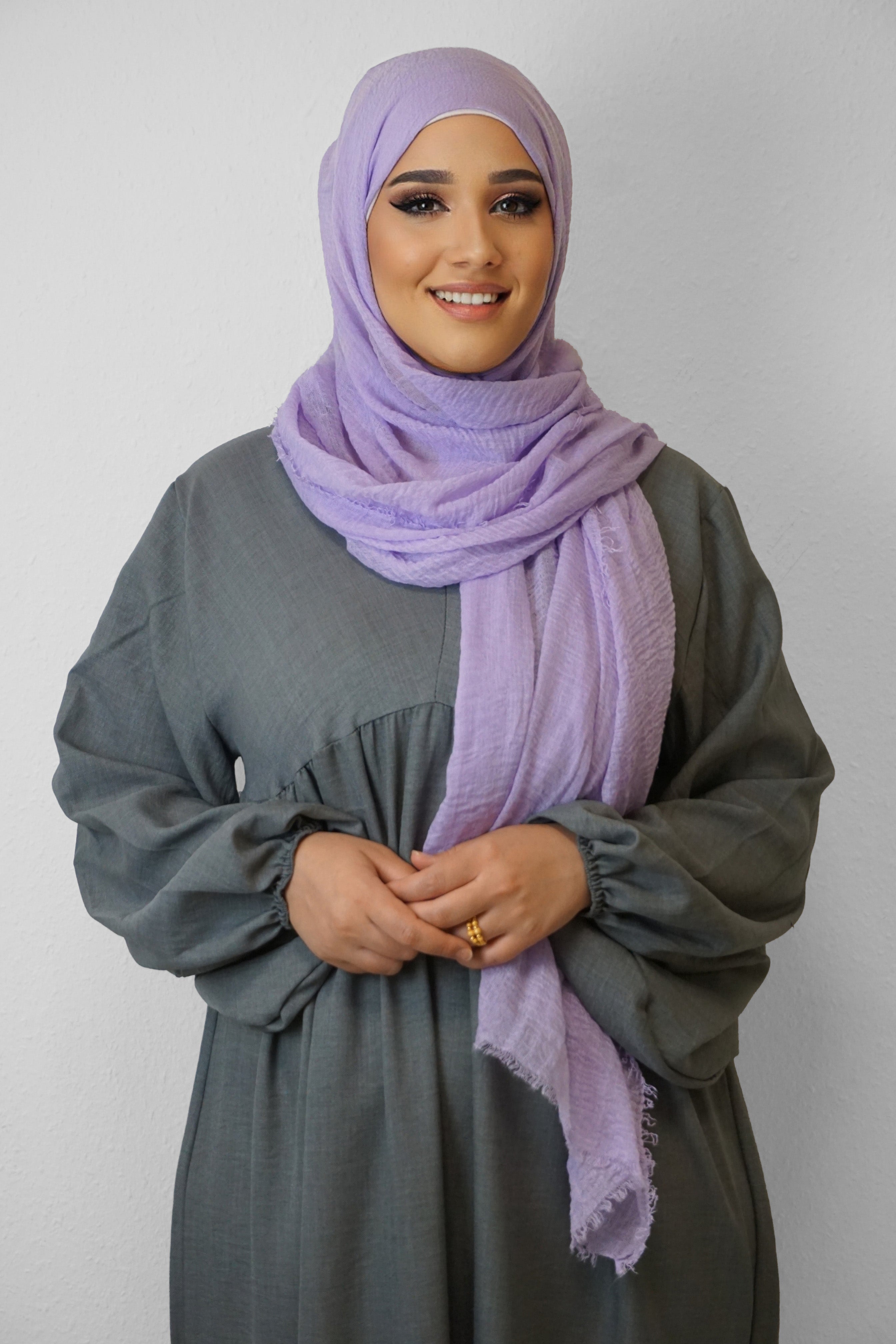 Daily Hijab Dalia Dark-Flieder