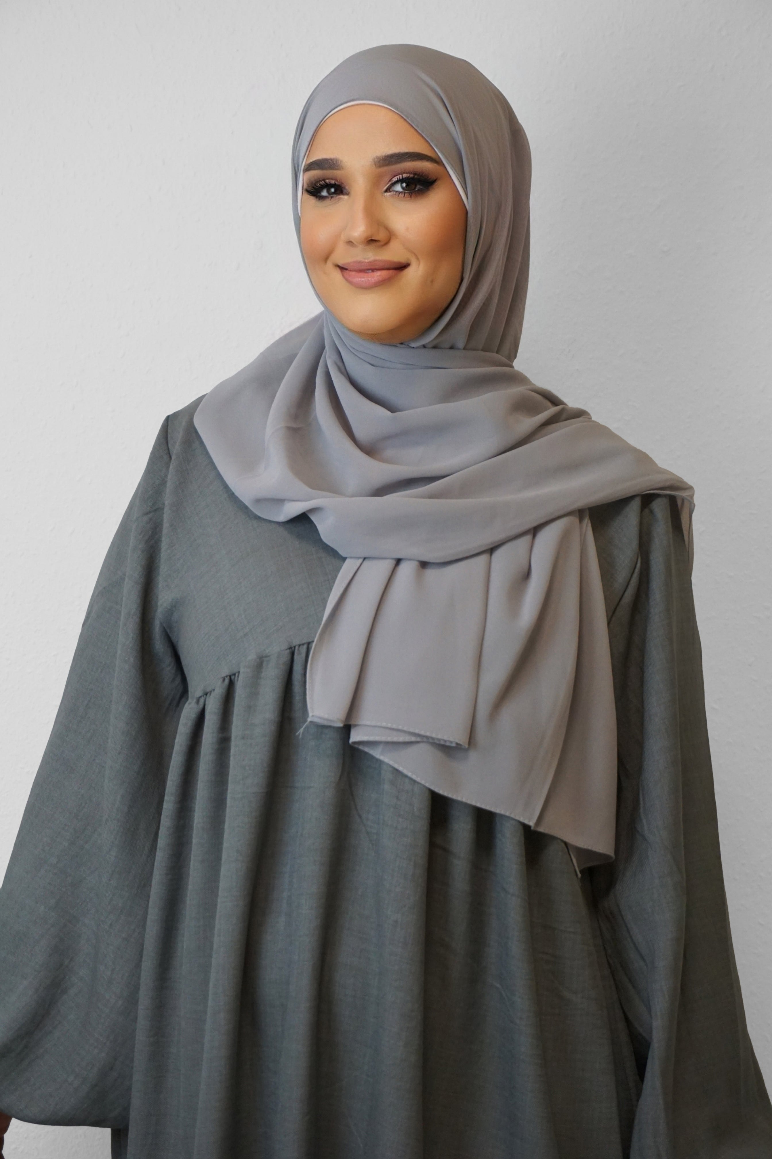 Chiffon Hijab Maira Hellgrau