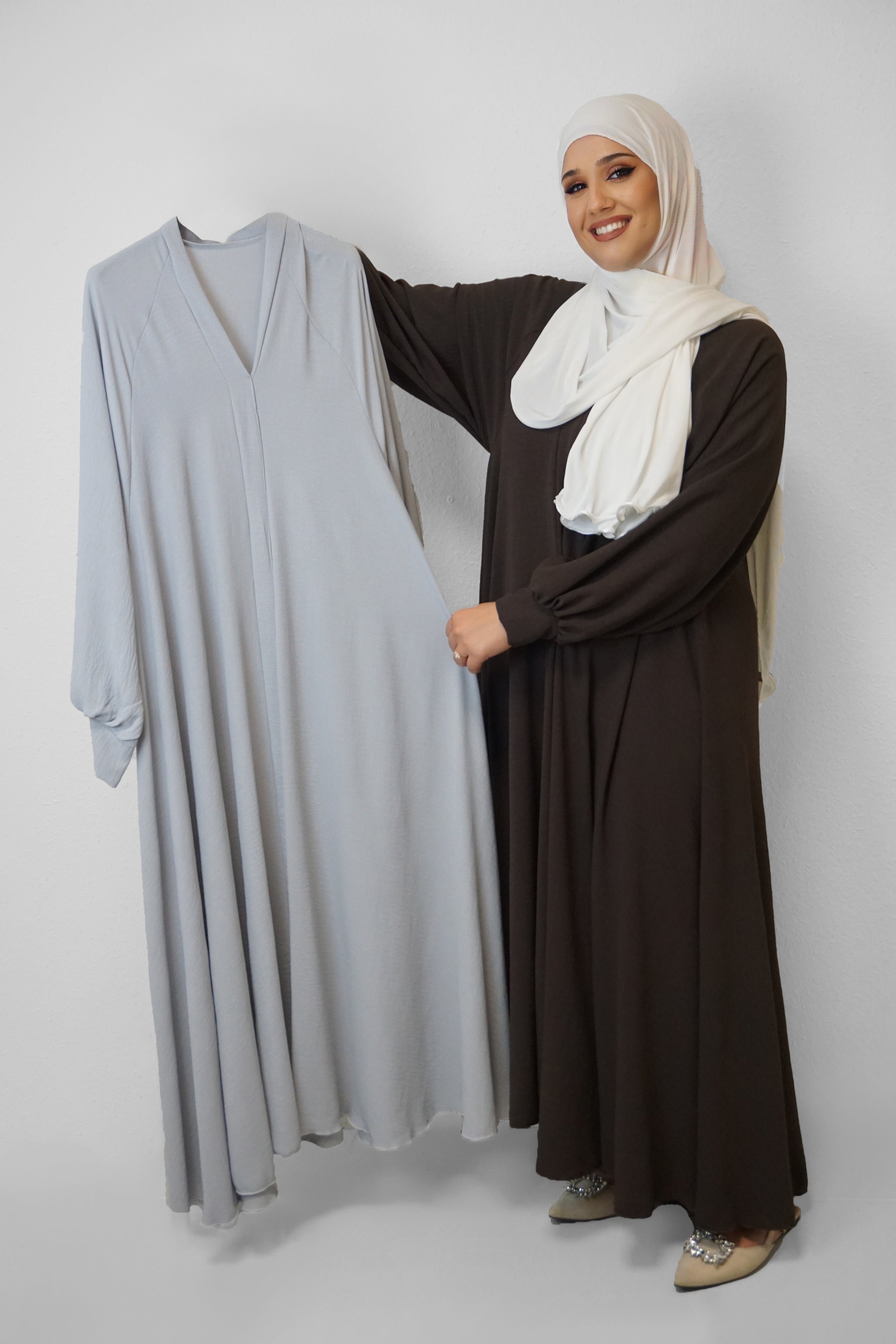 Abaya Aleja Hellgrau