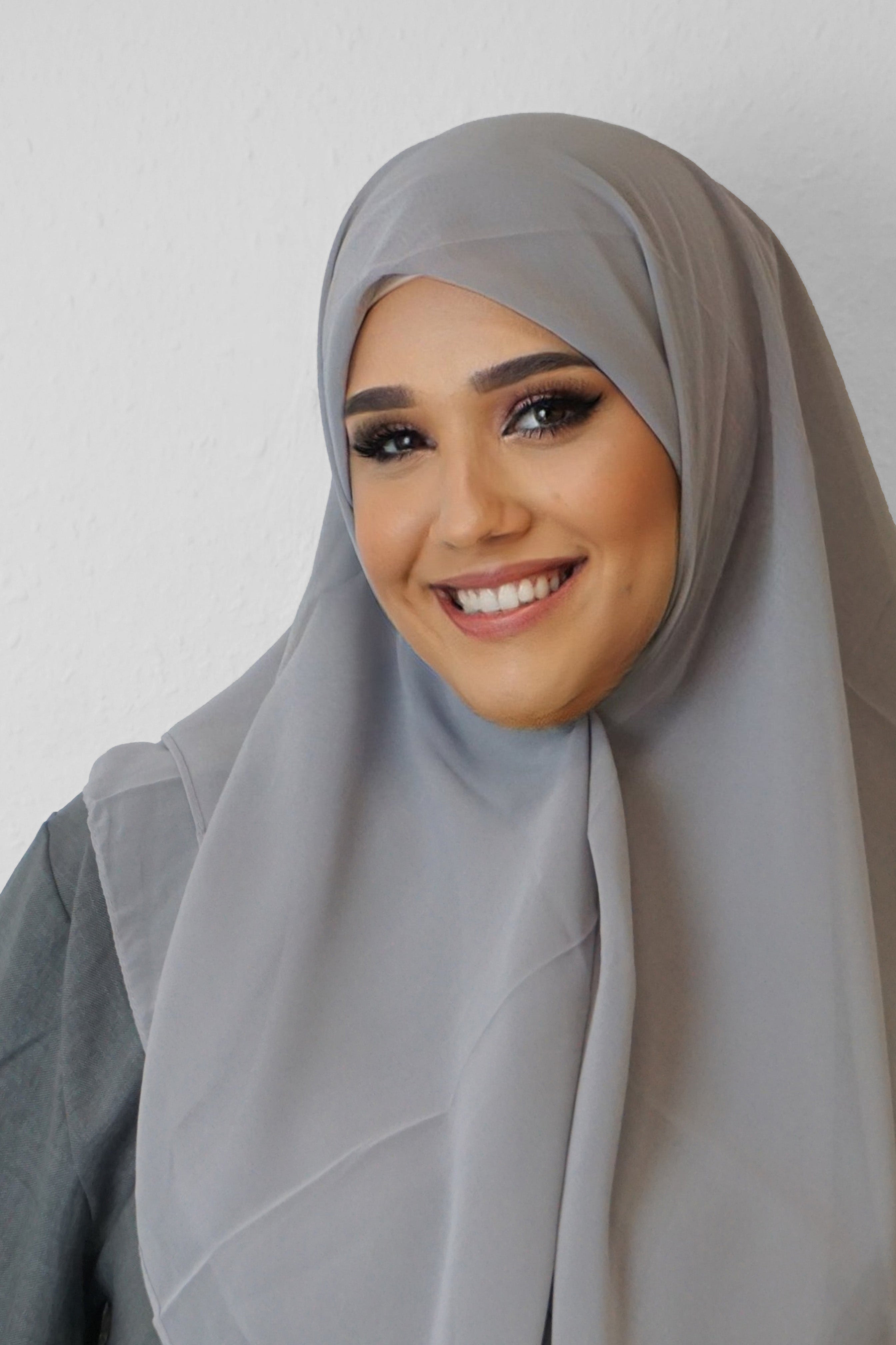 Chiffon Quadrat Hijab Hellgrau