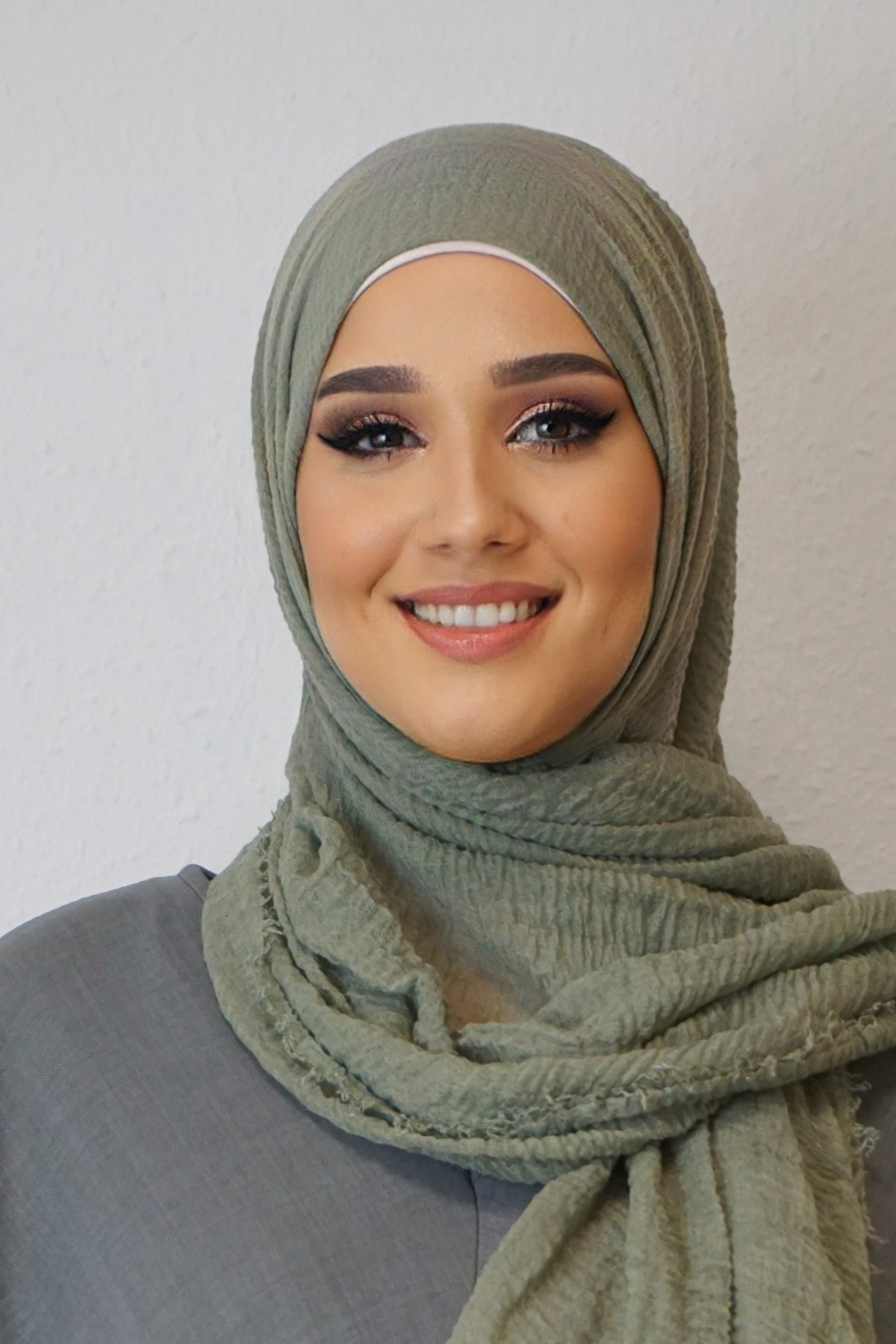 Daily Hijab Dalia Light-Khaki