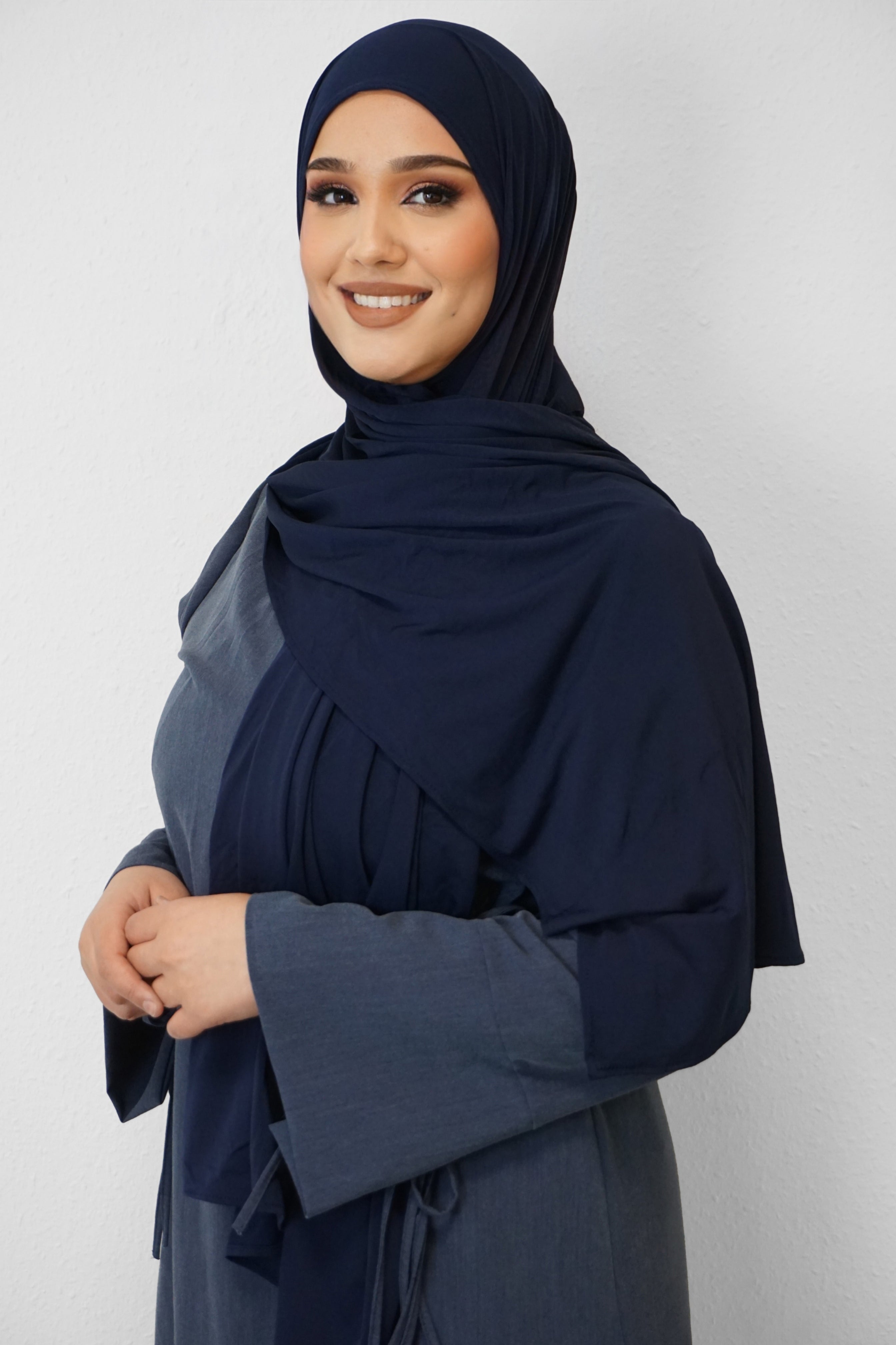 Premium Jersey Deluxe Hijab Marine