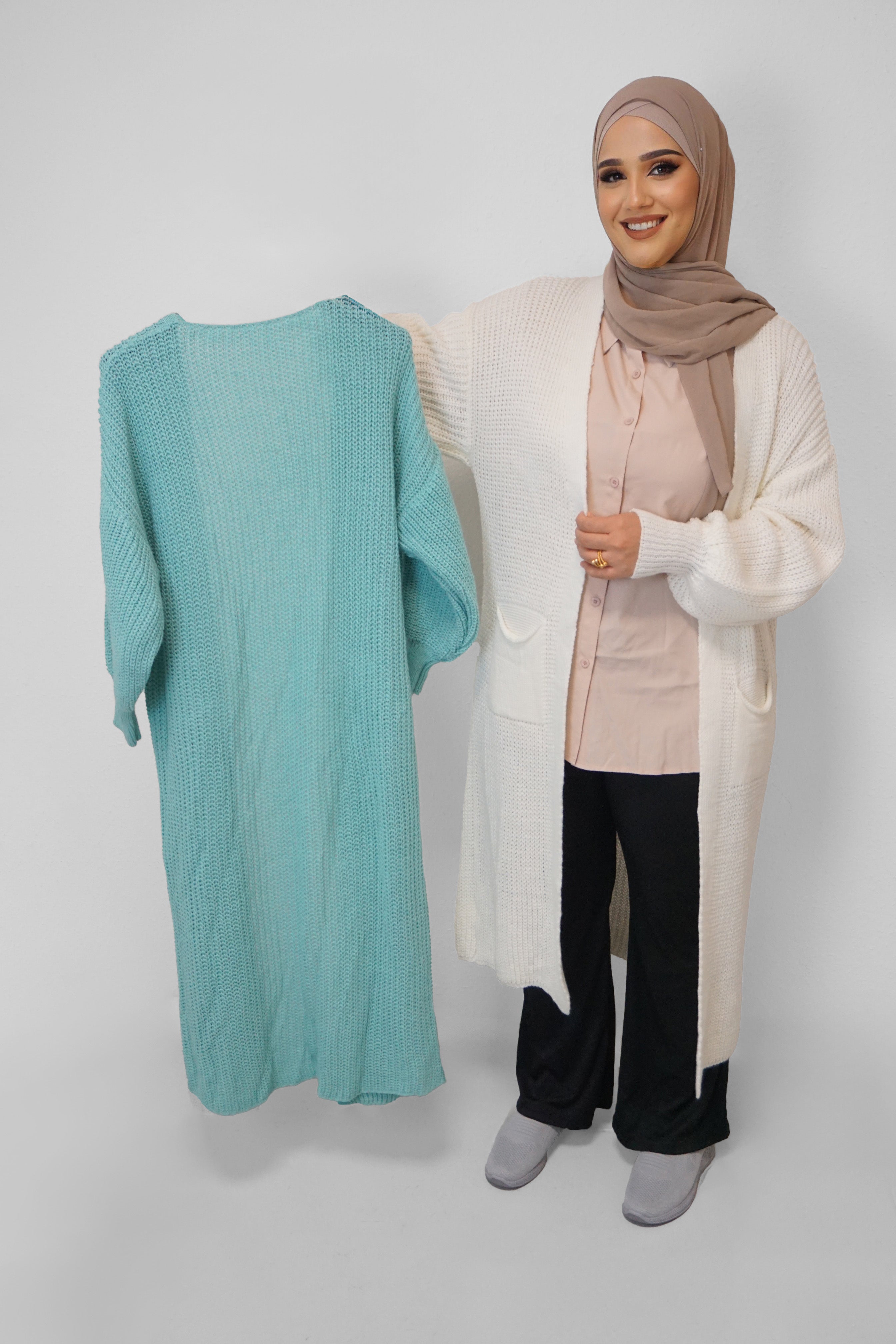 Maxi Cardigan Mahnoor Mintgrün