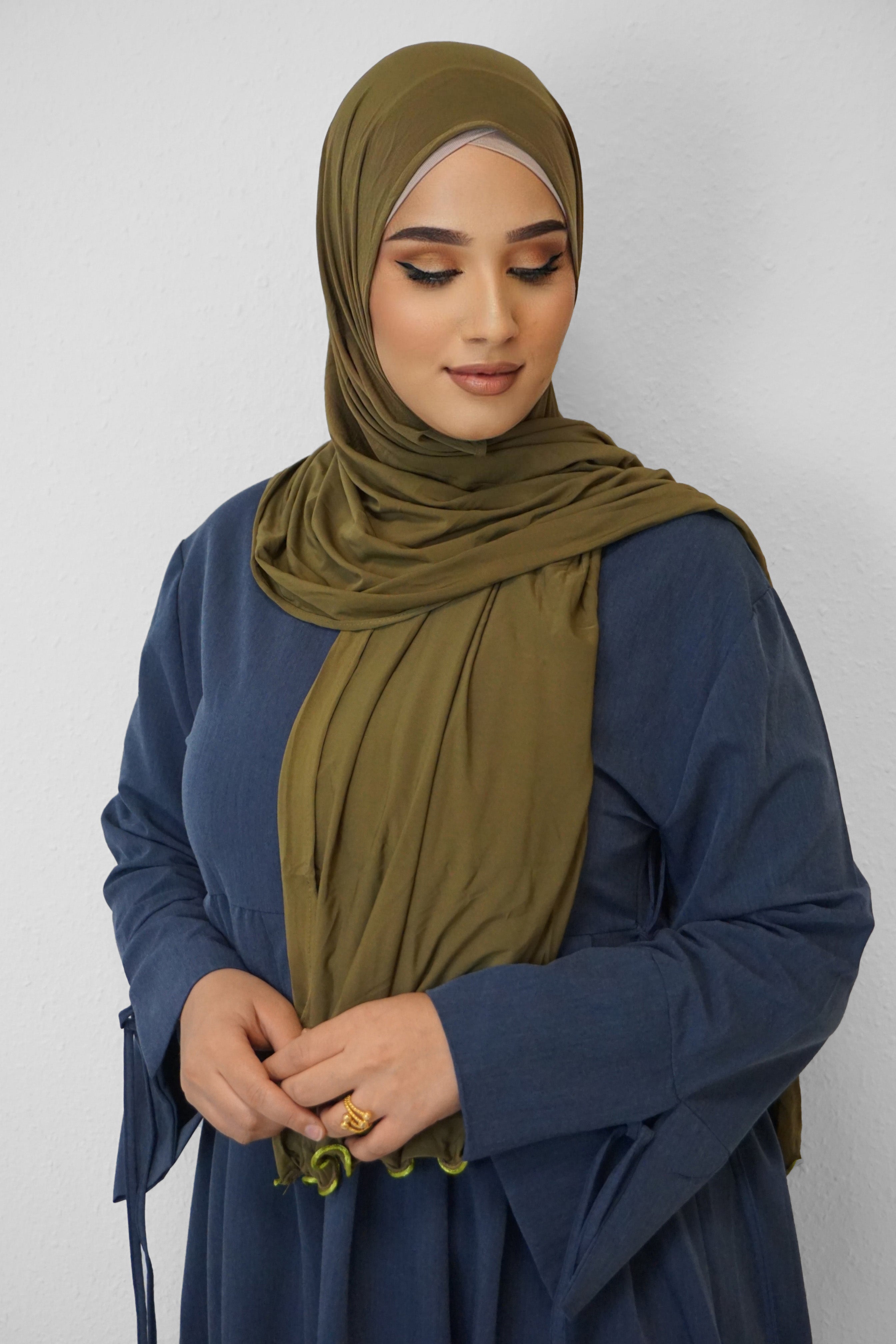 Premium Jersey Deluxe Wellenhijab Moosgrün