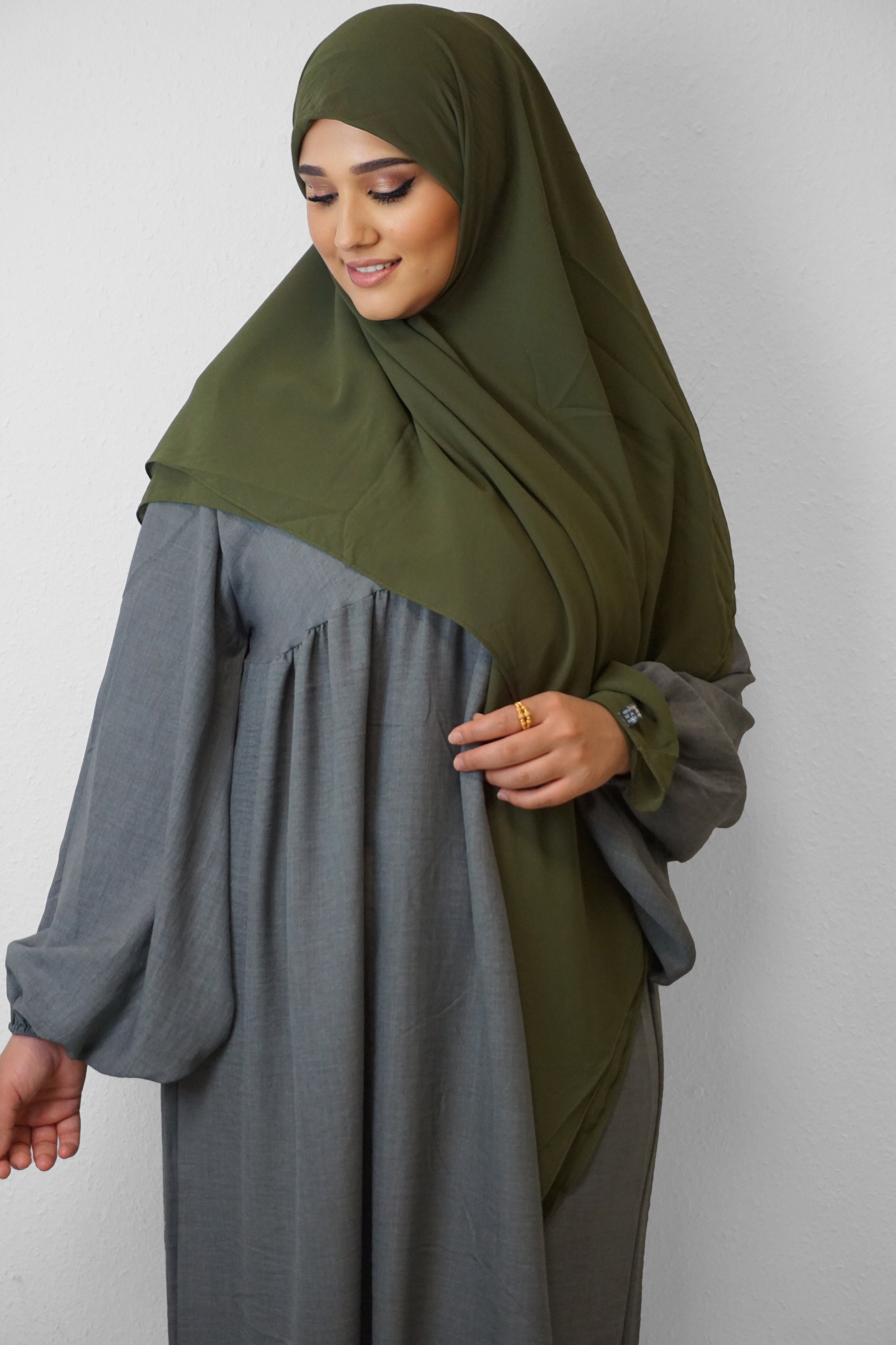 XL Chiffon Quadrat Hijab Oliv
