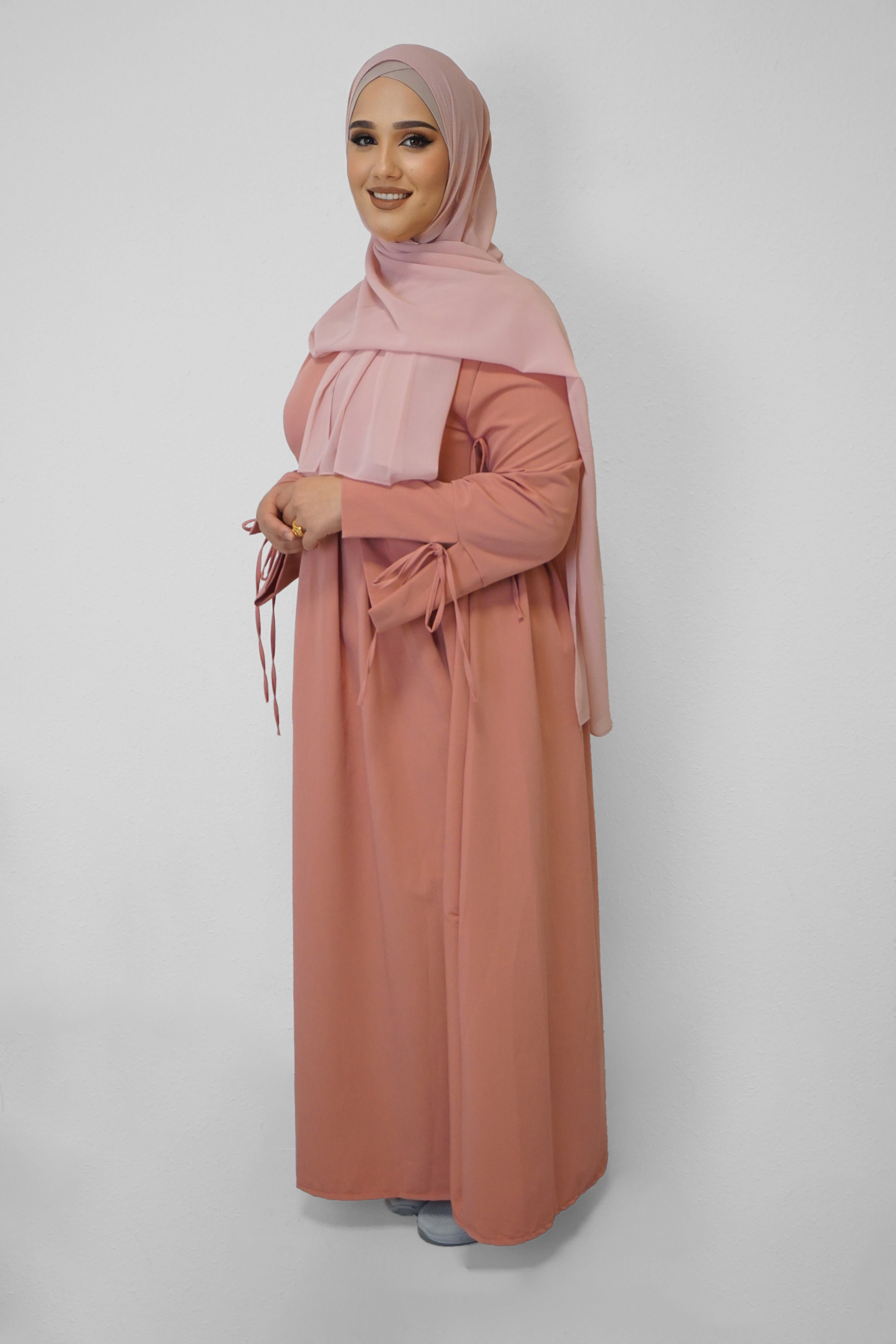 Abaya Yasmin Lachs