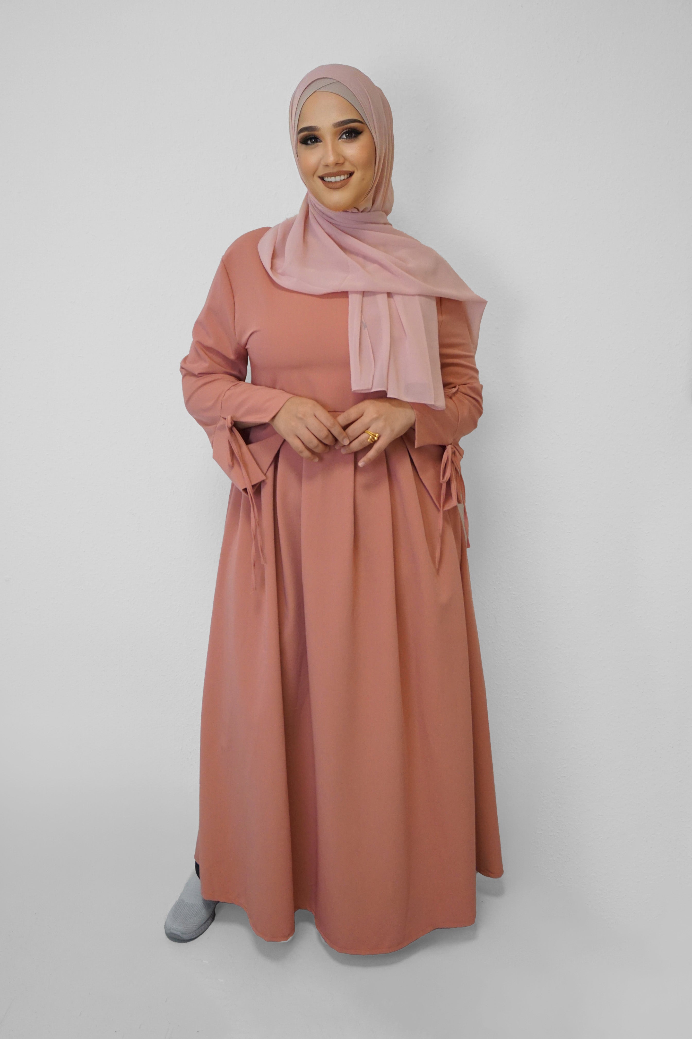 Abaya Yasmin Lachs