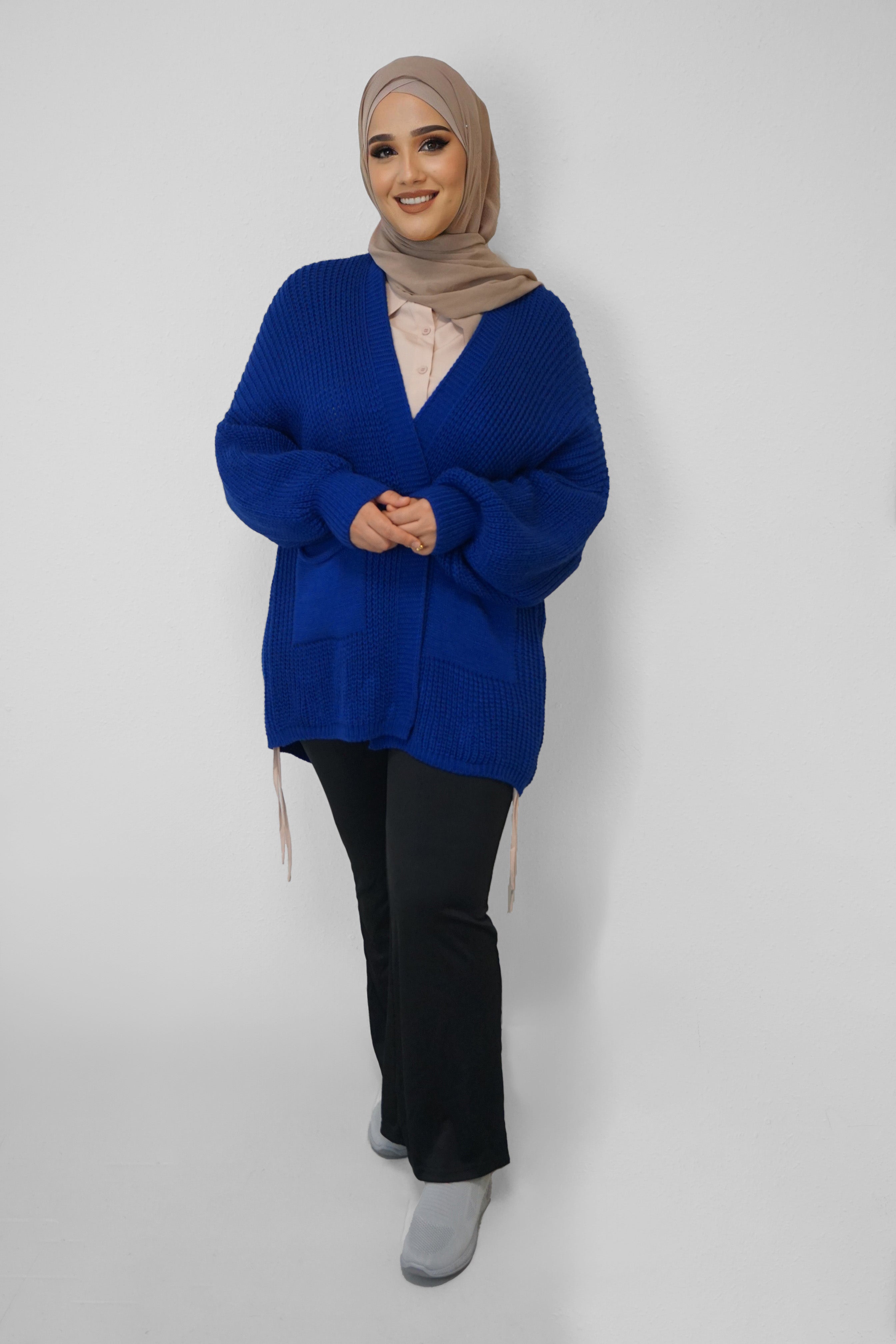 Grobstrick-Cardigan Mira Royalblau