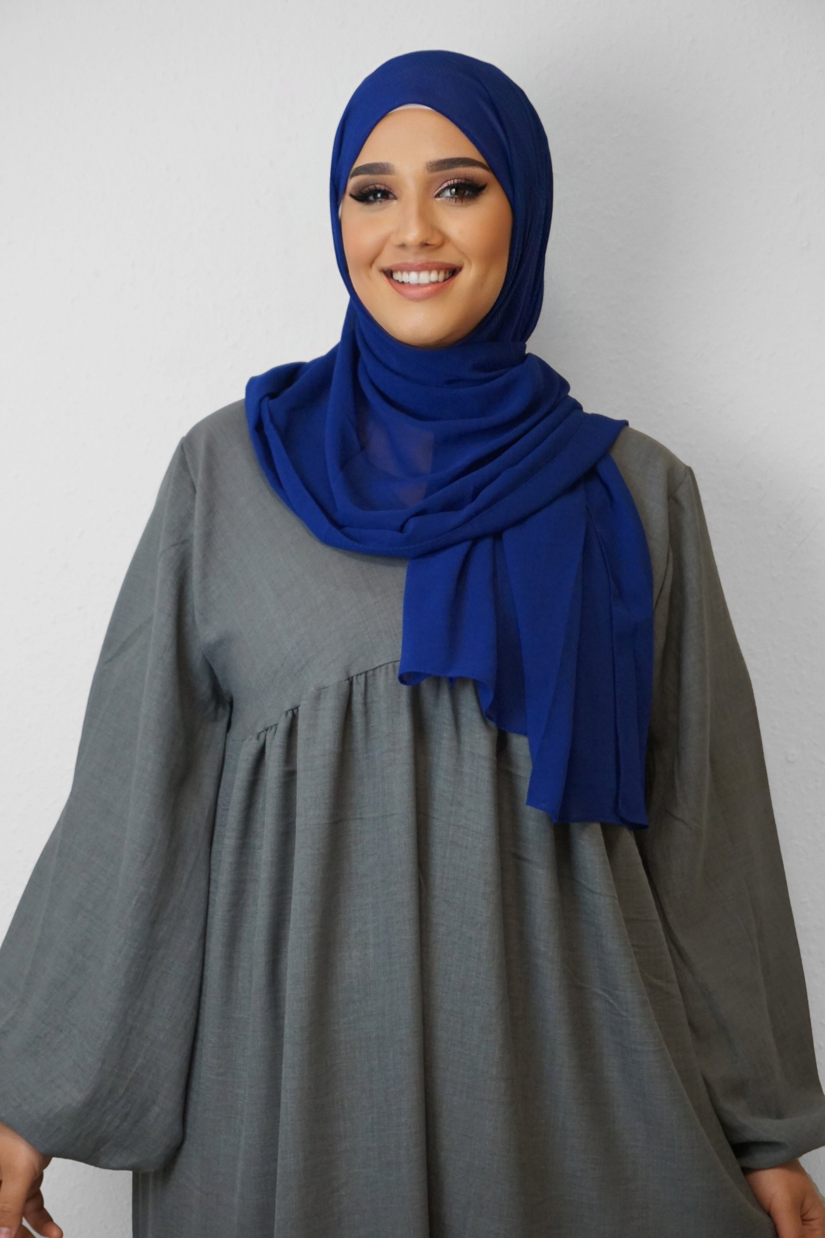 Chiffon Hijab Maira Royalblau