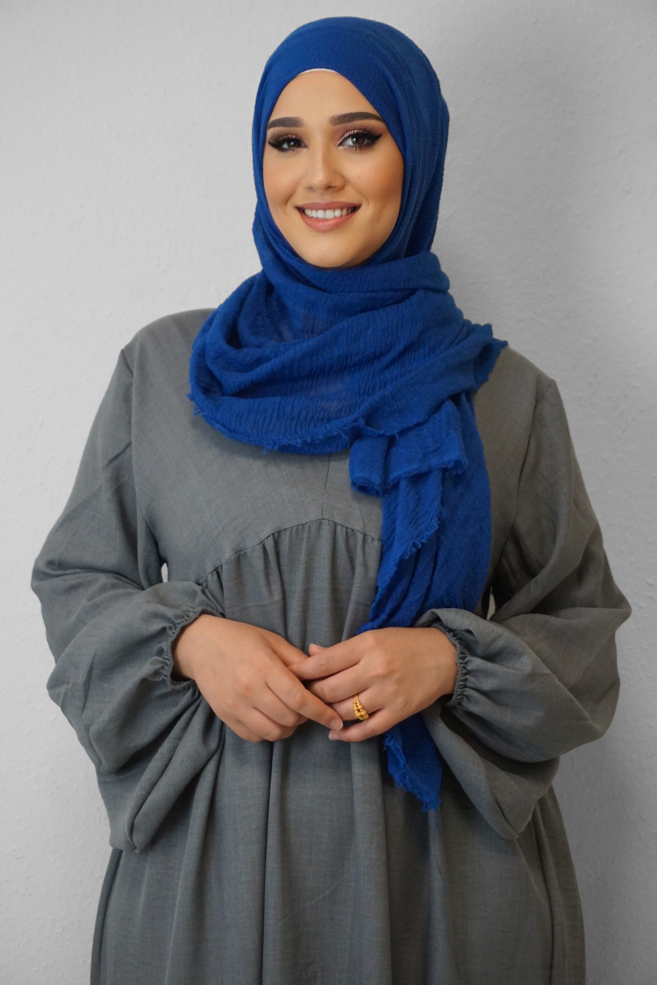 Daily Hijab Dalia Royalblau