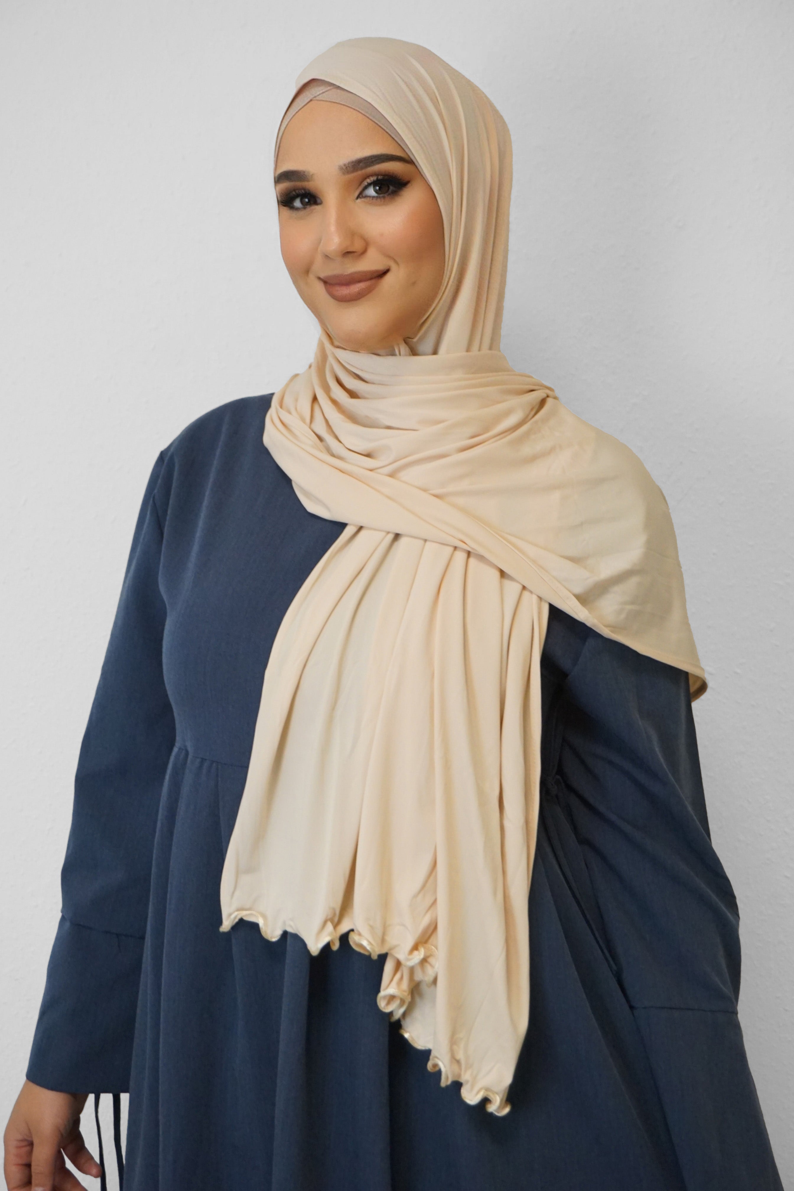 Premium Jersey Deluxe Wellenhijab Sand