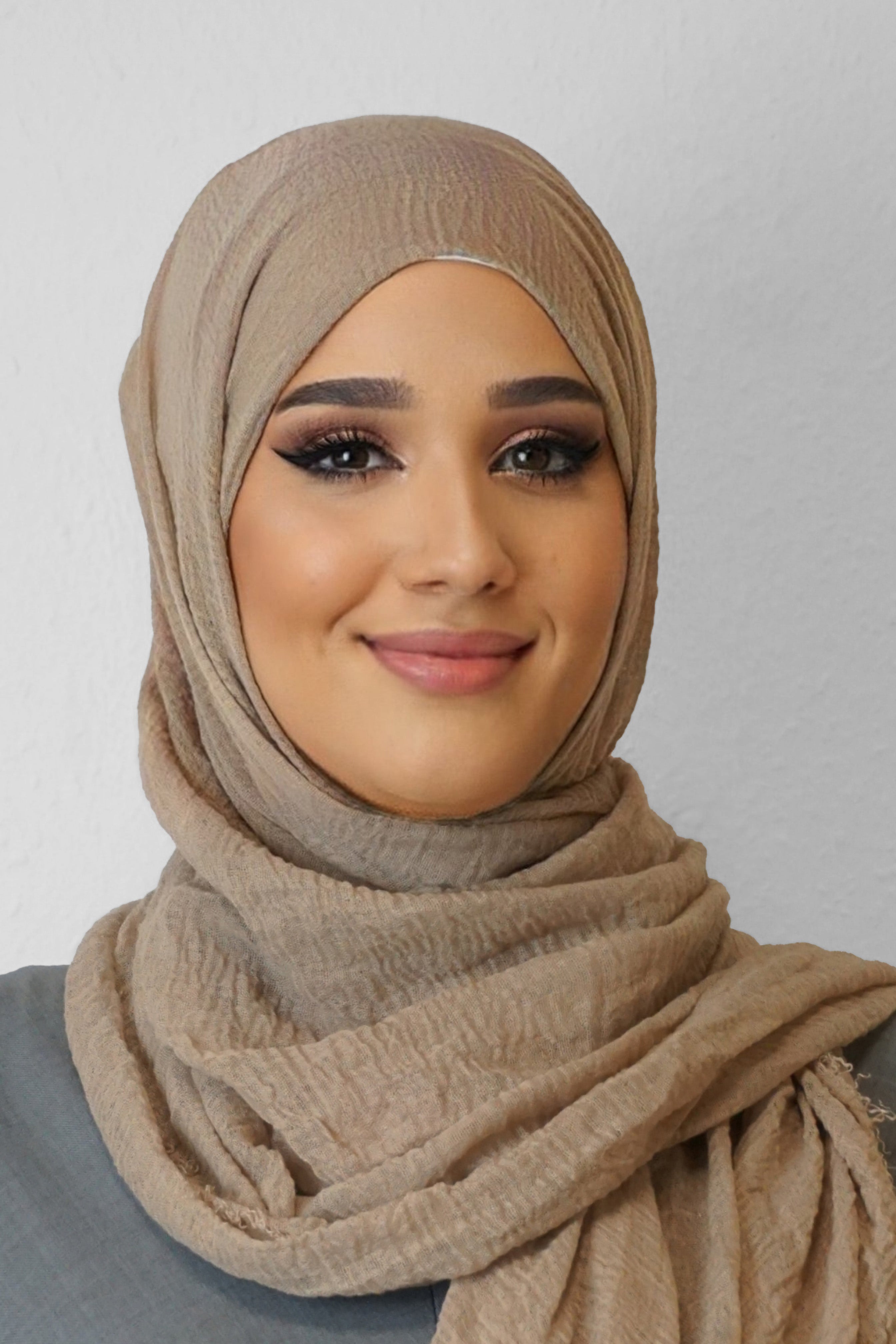 Daily Hijab Dalia Schlammbraun