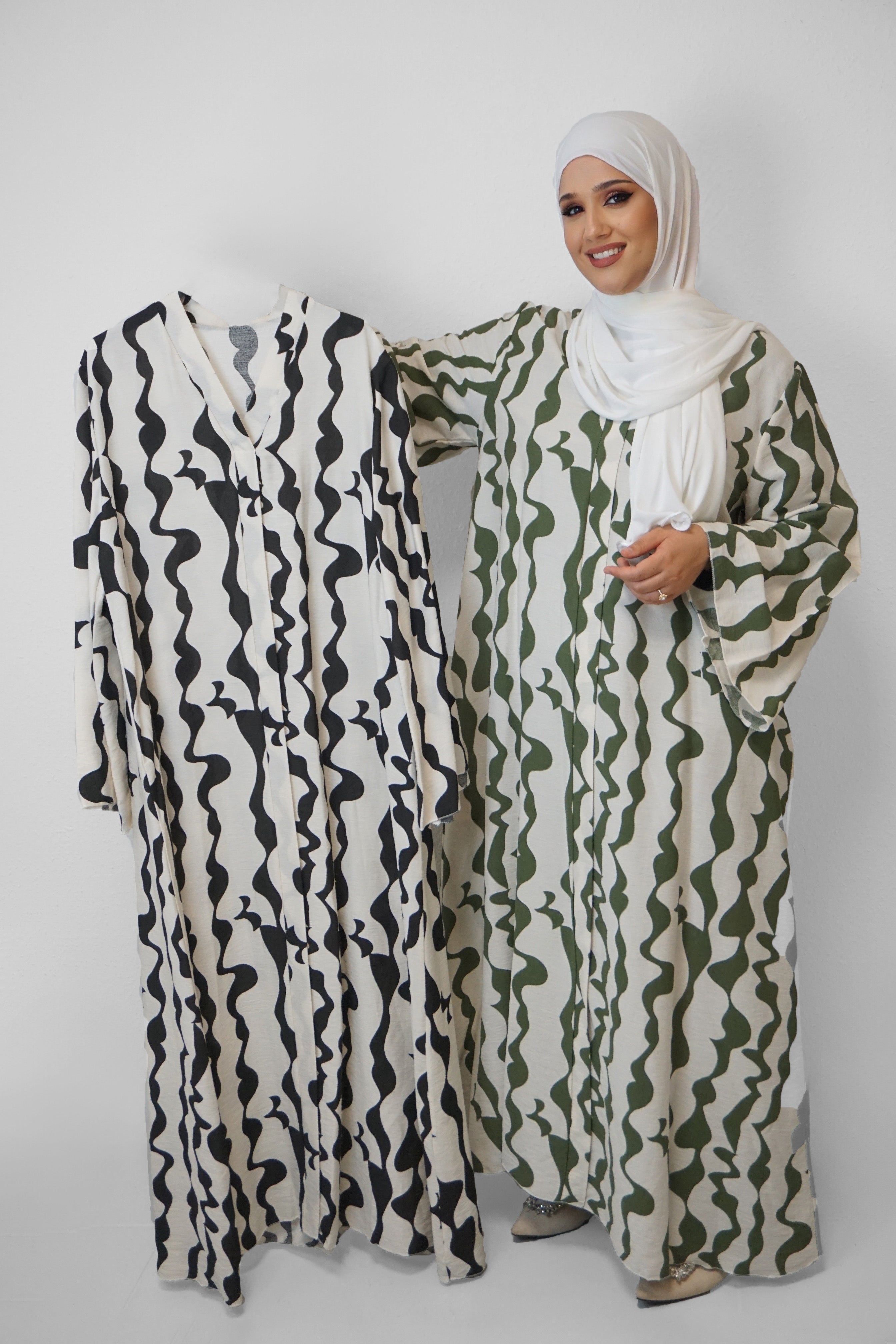 Abaya Nurana Schwarz