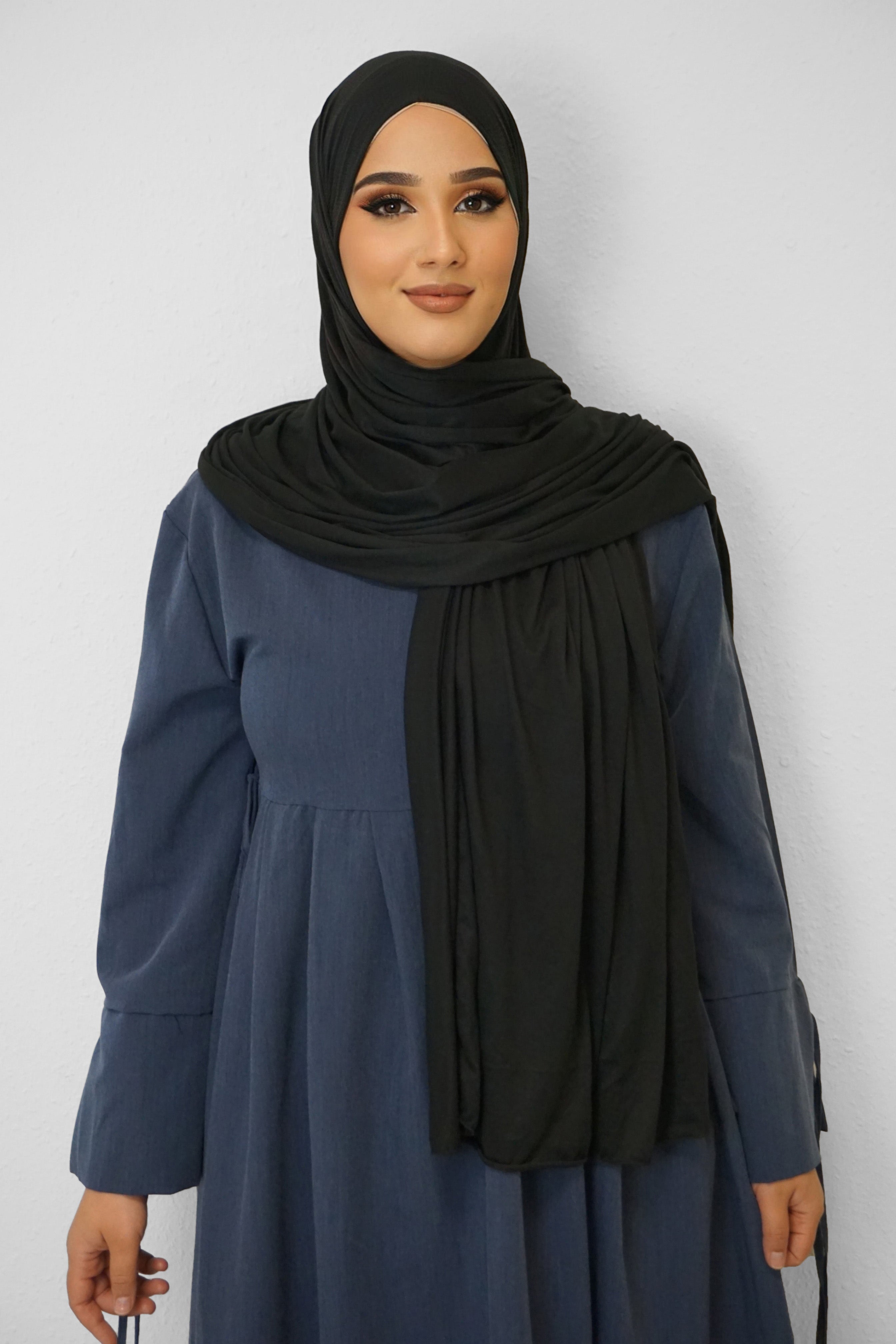 Jersey Hijab Fiza Schwarz