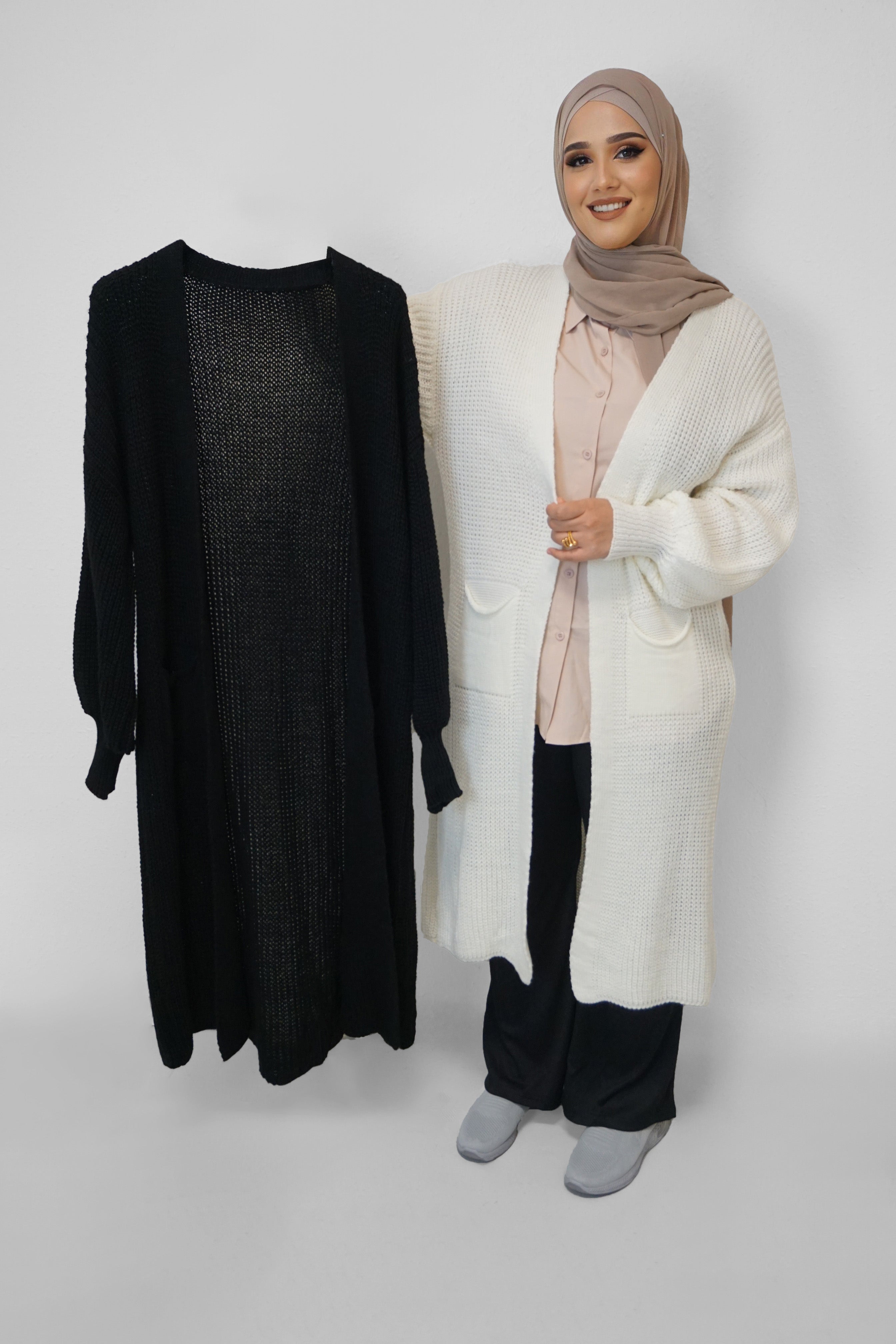 Maxi Cardigan Mahnoor Schwarz