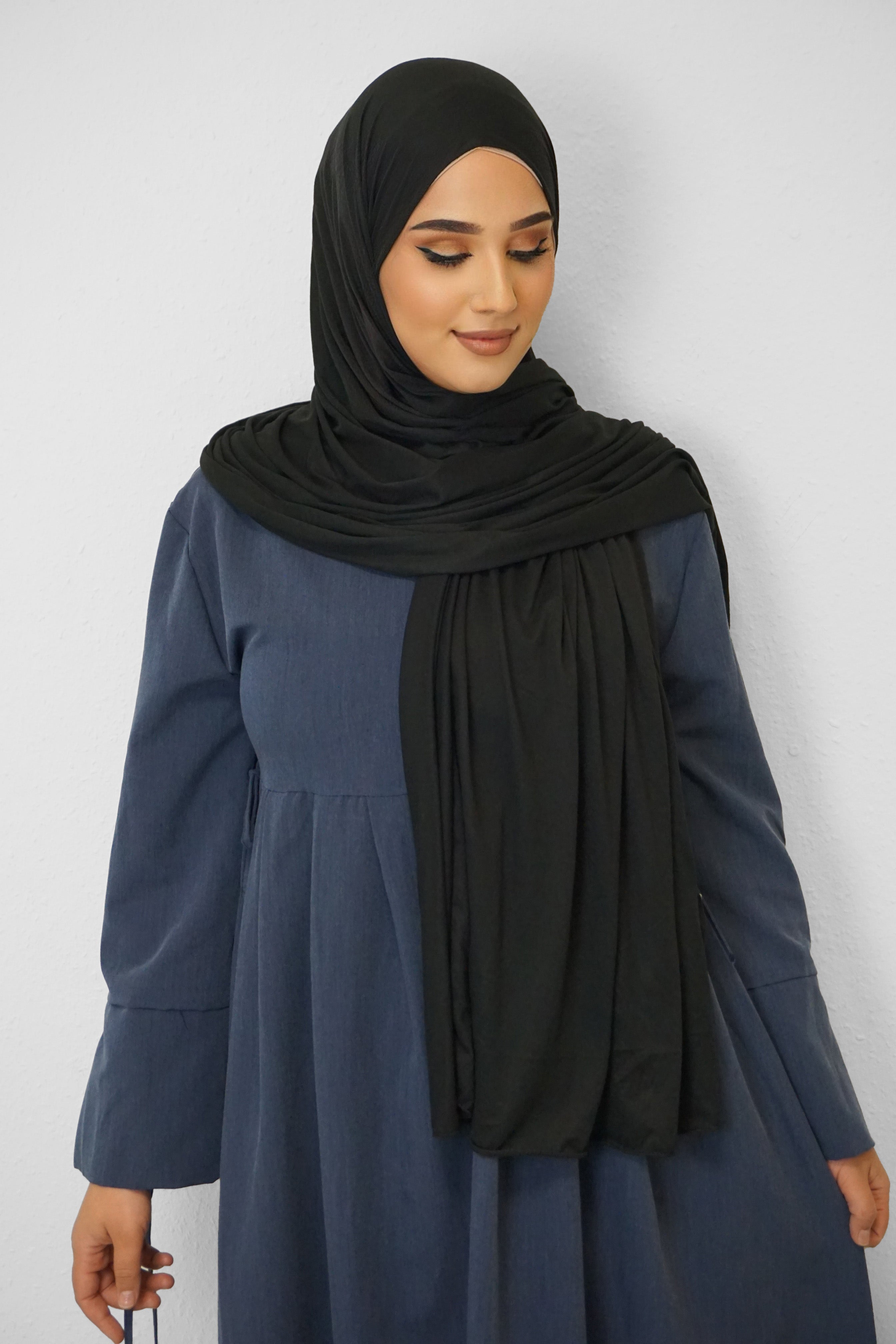 Jersey Hijab Fiza Schwarz