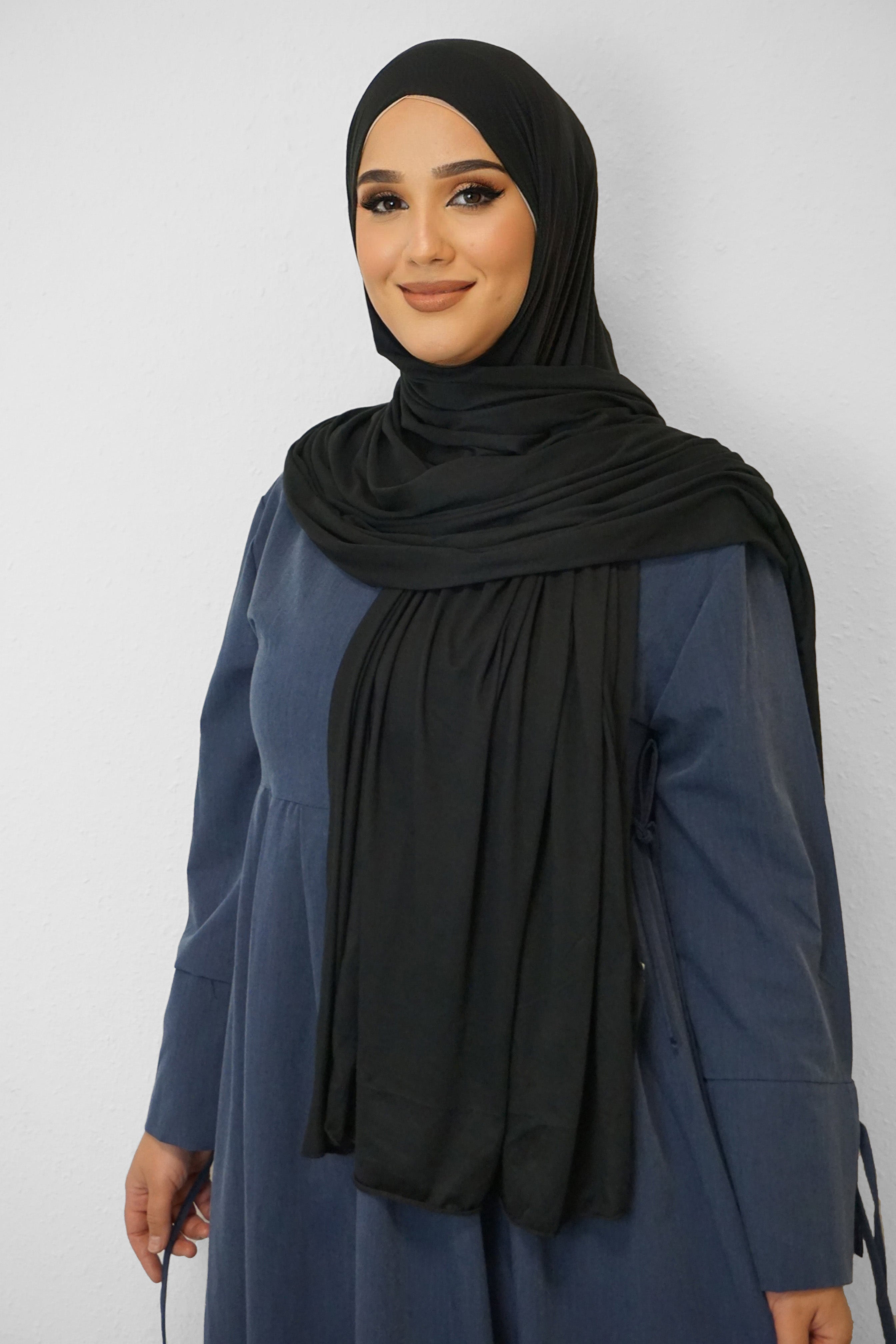 Jersey Hijab Fiza Schwarz