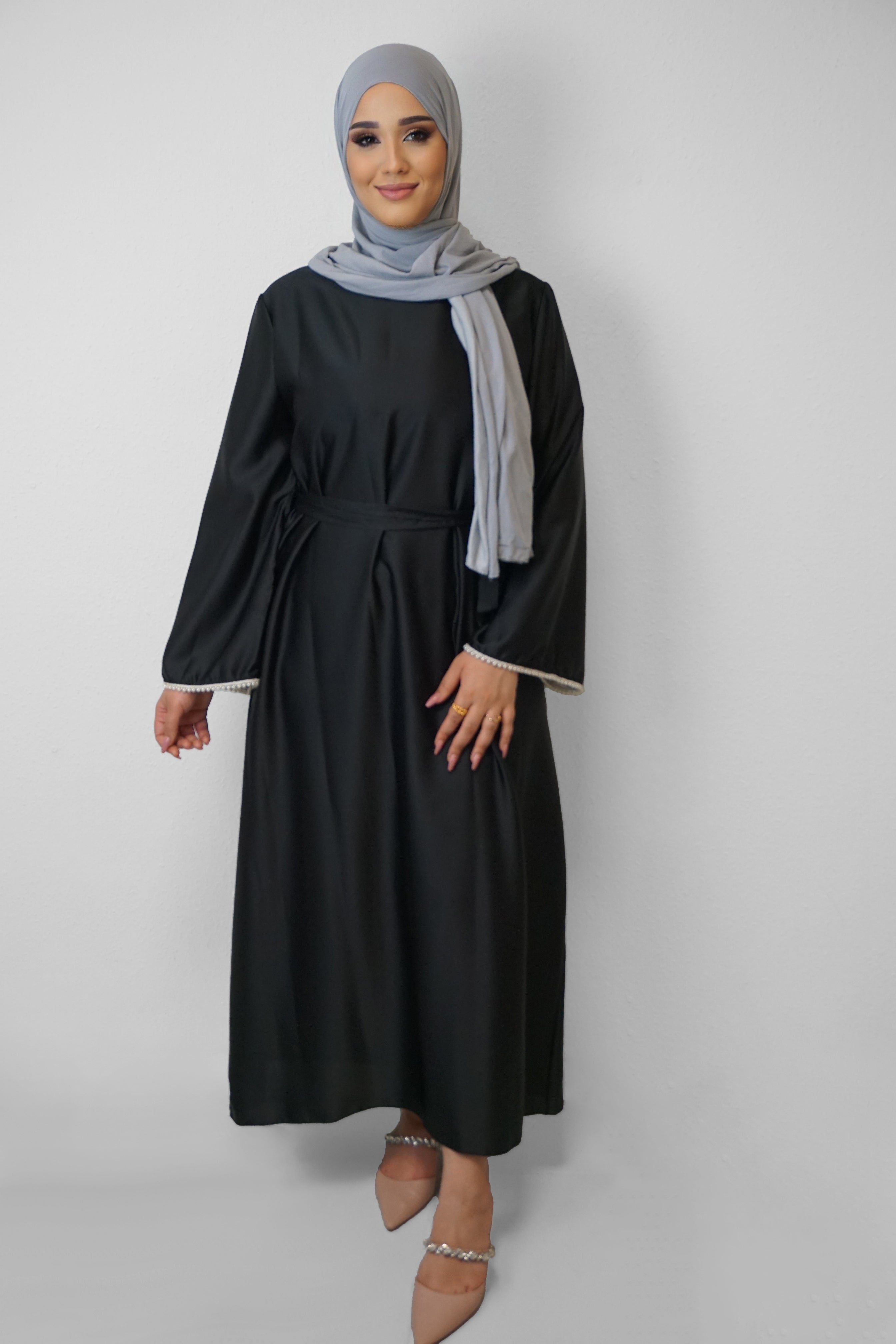 Elonora Abaya Schwarz