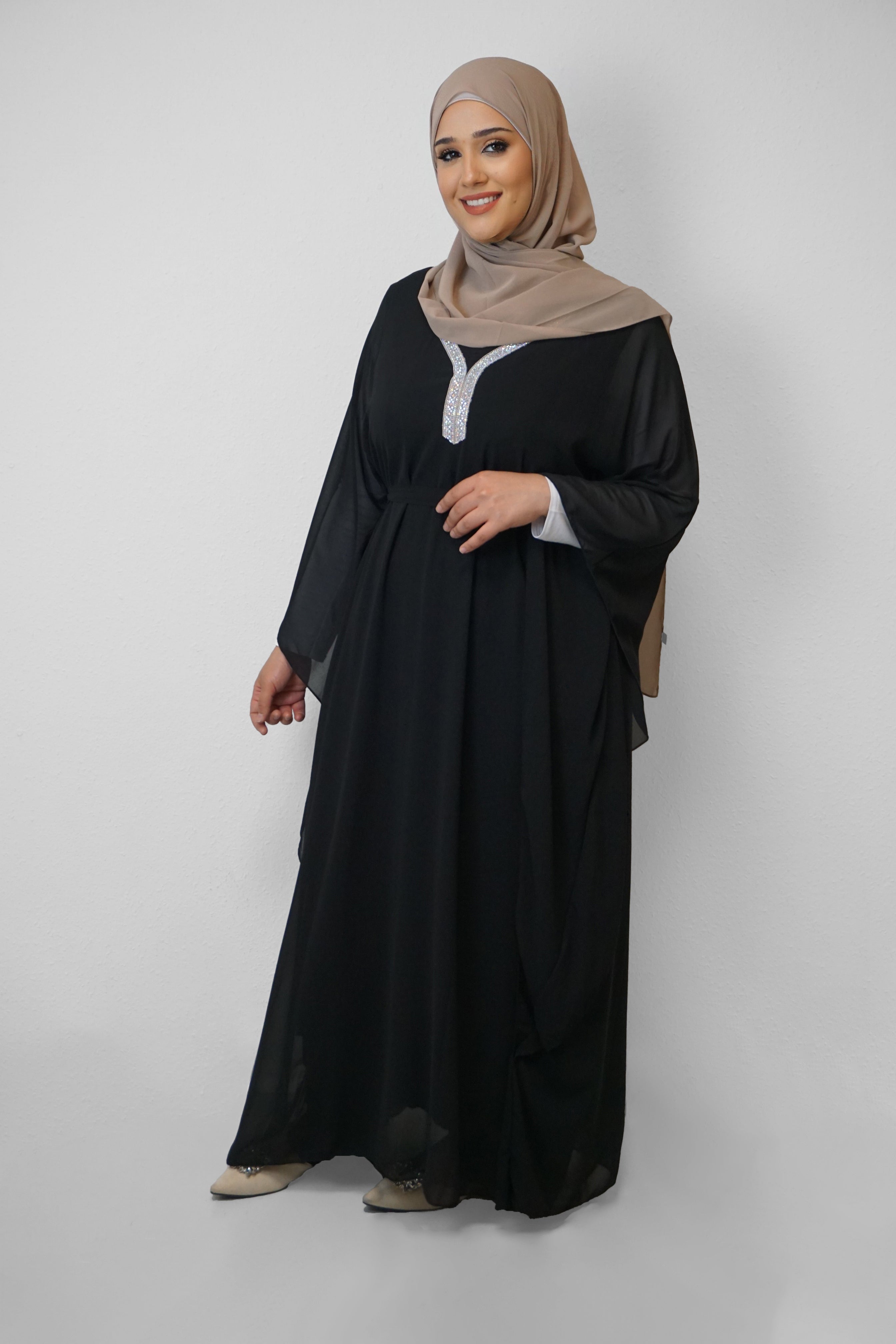 Abaya Delay Schwarz