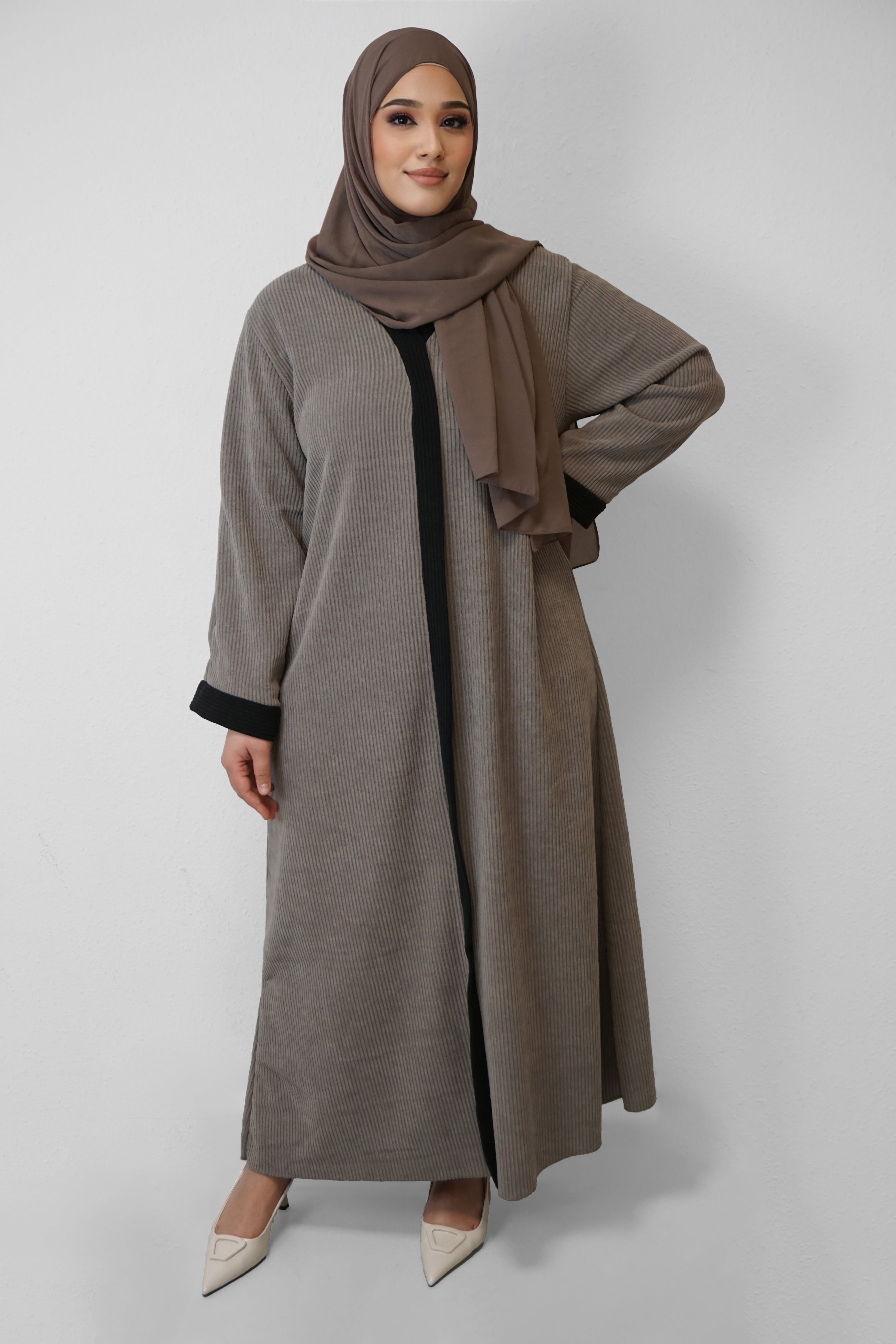 Abaya Ruqaia Taupe