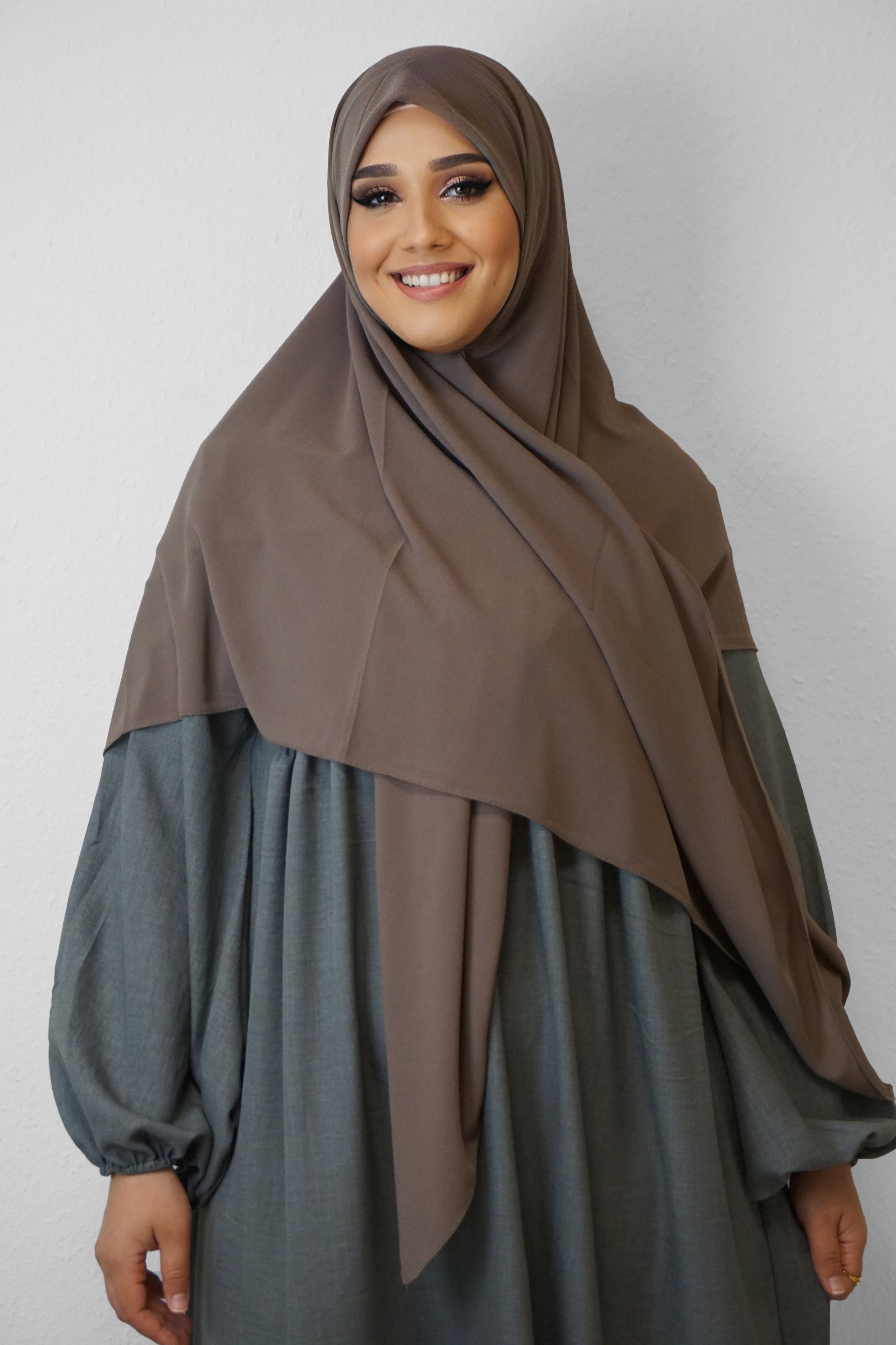 XL Chiffon Quadrat Hijab Dark Taupe