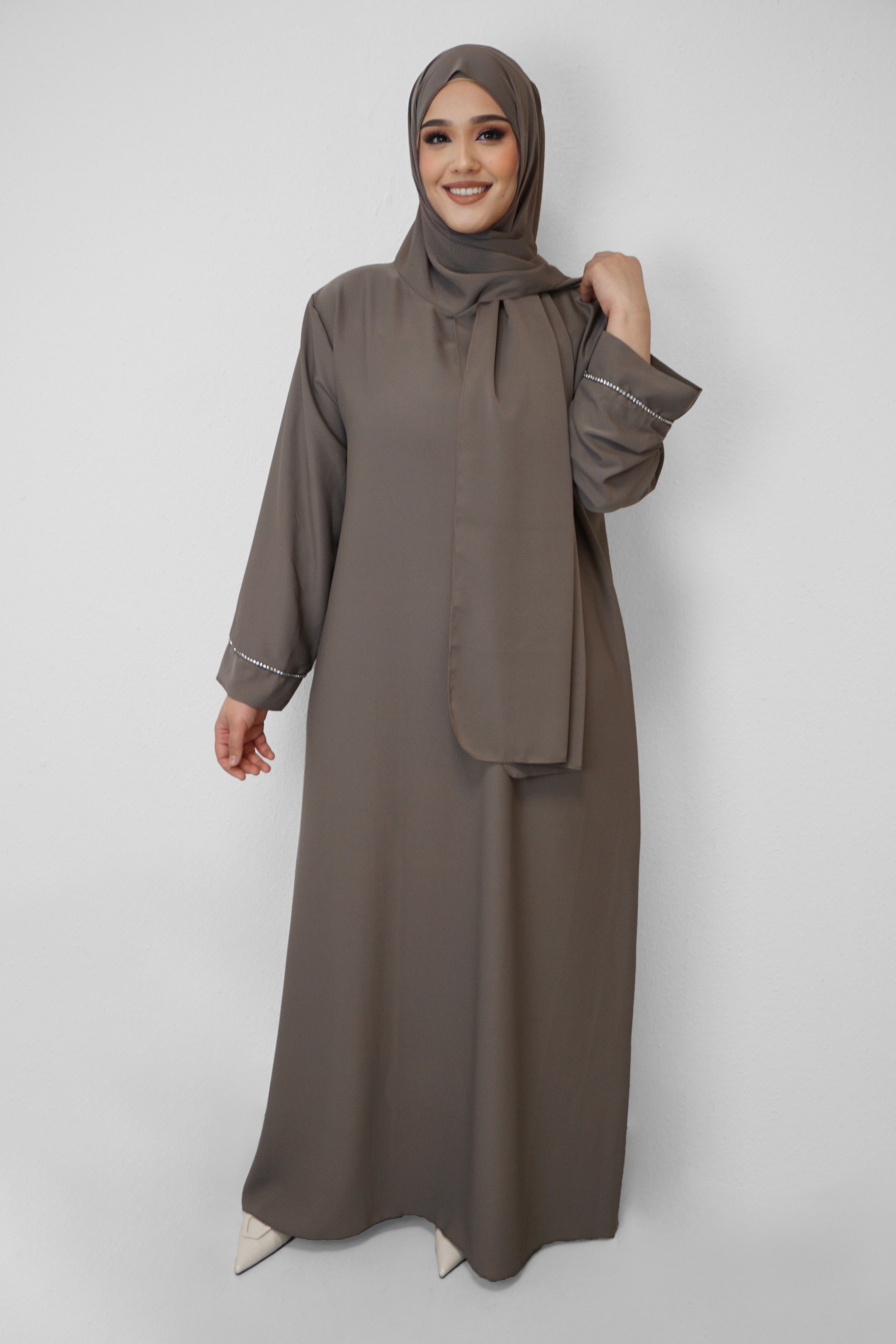 Abaya Hajra Taupe