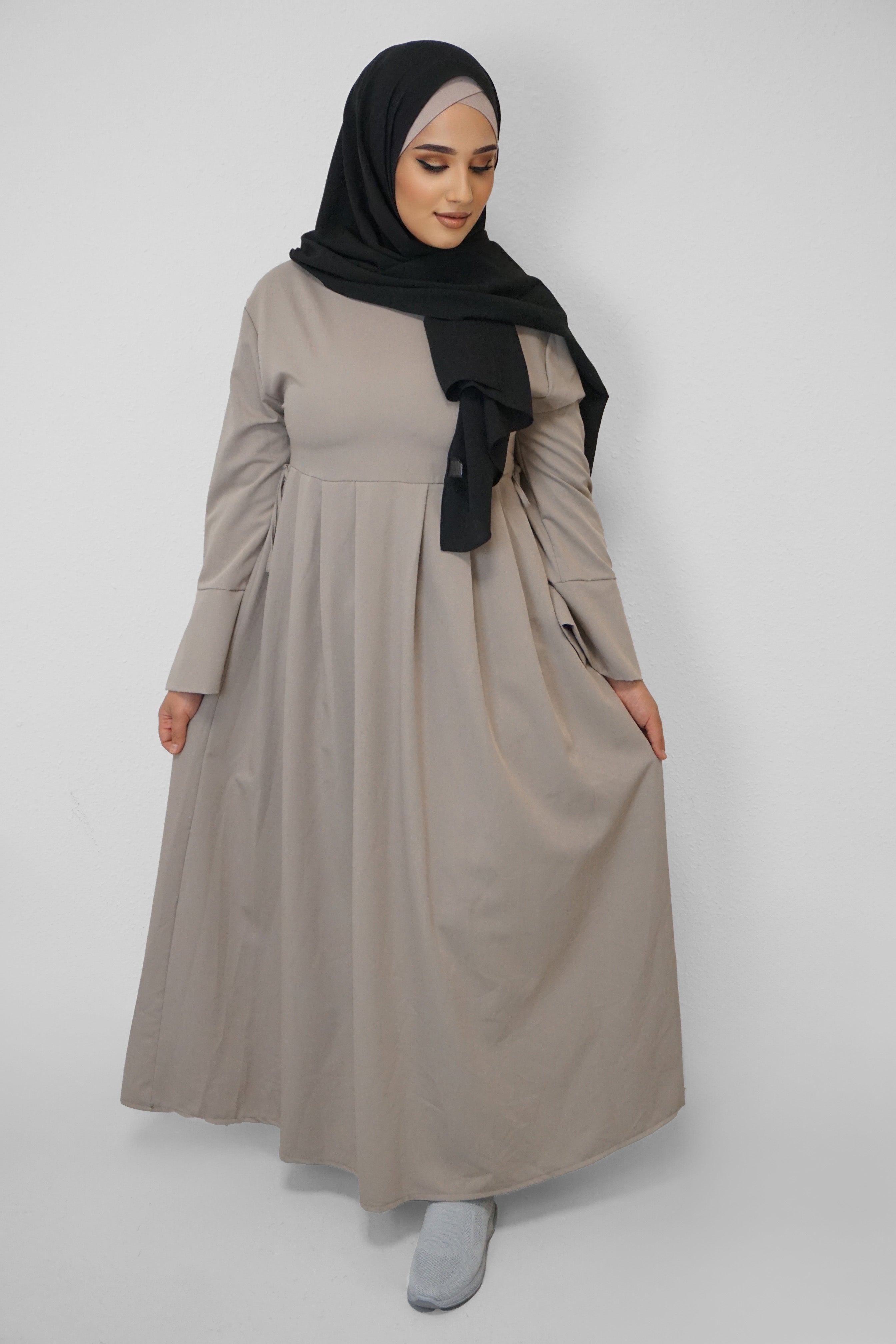 Abaya Yasmin Taupe