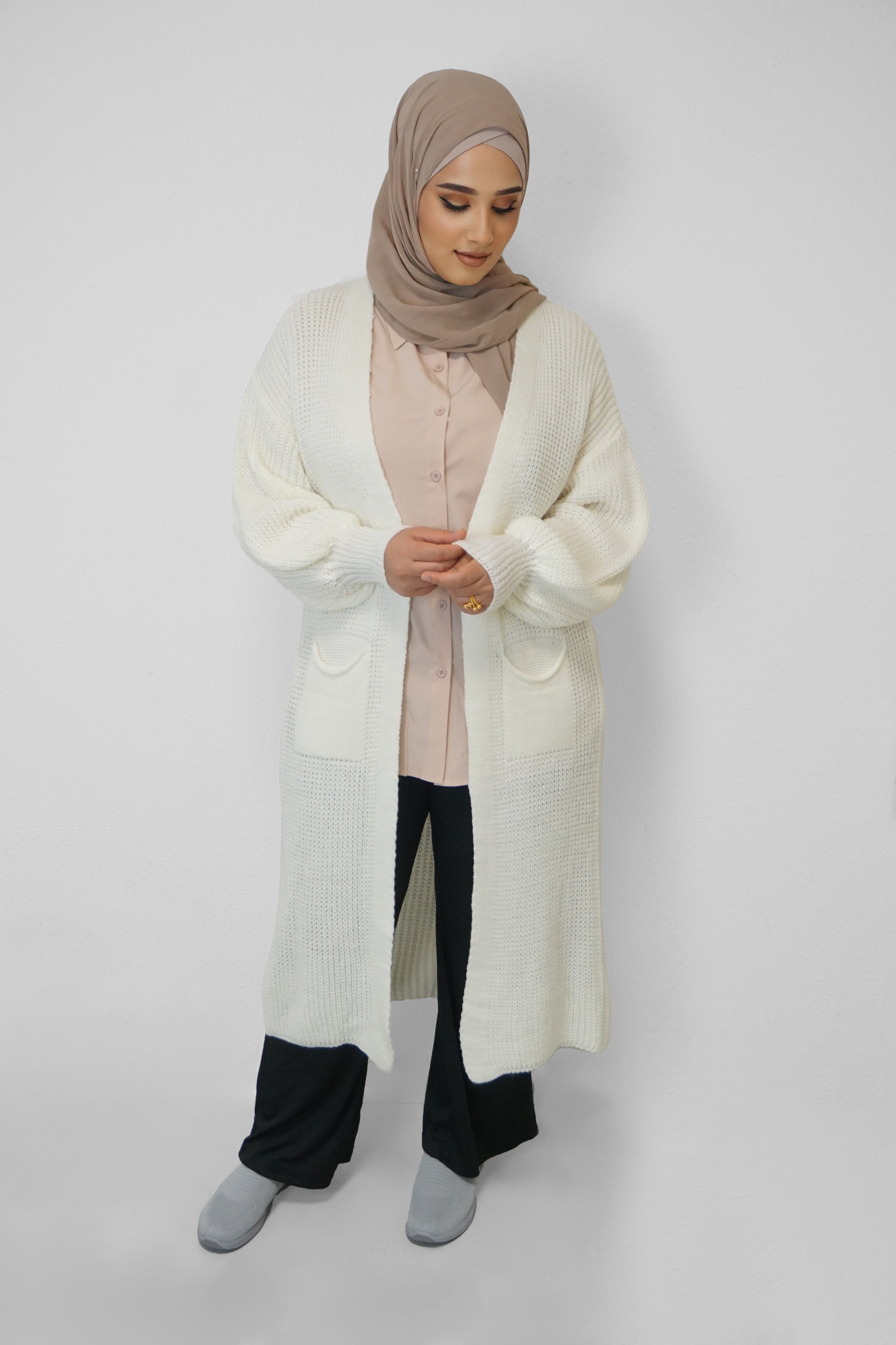 Maxi Cardigan Mahnoor Weiss