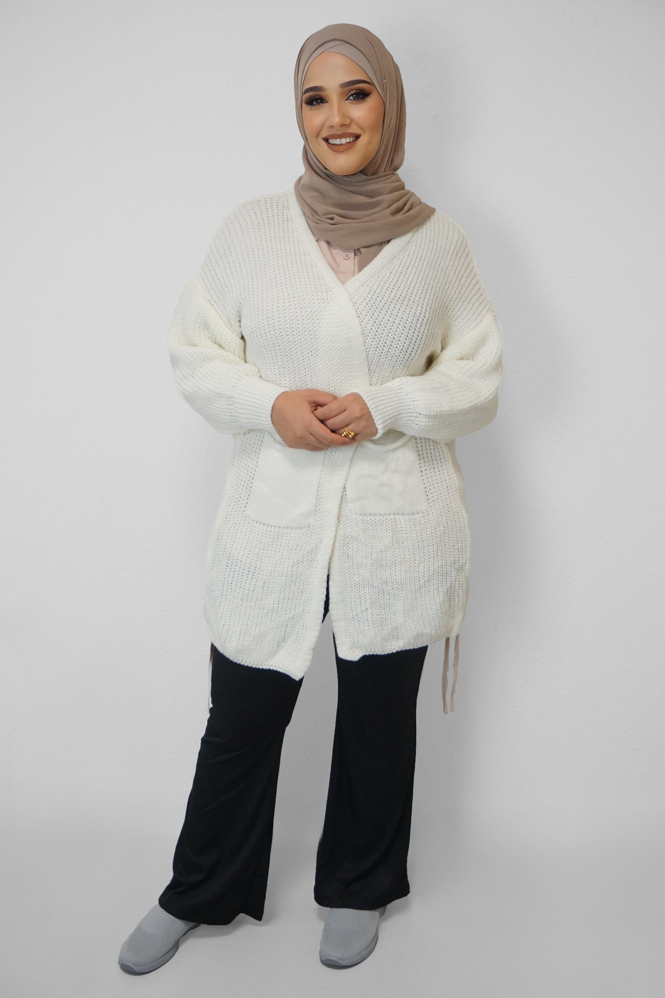 Grobstrick-Cardigan Mira Weiss