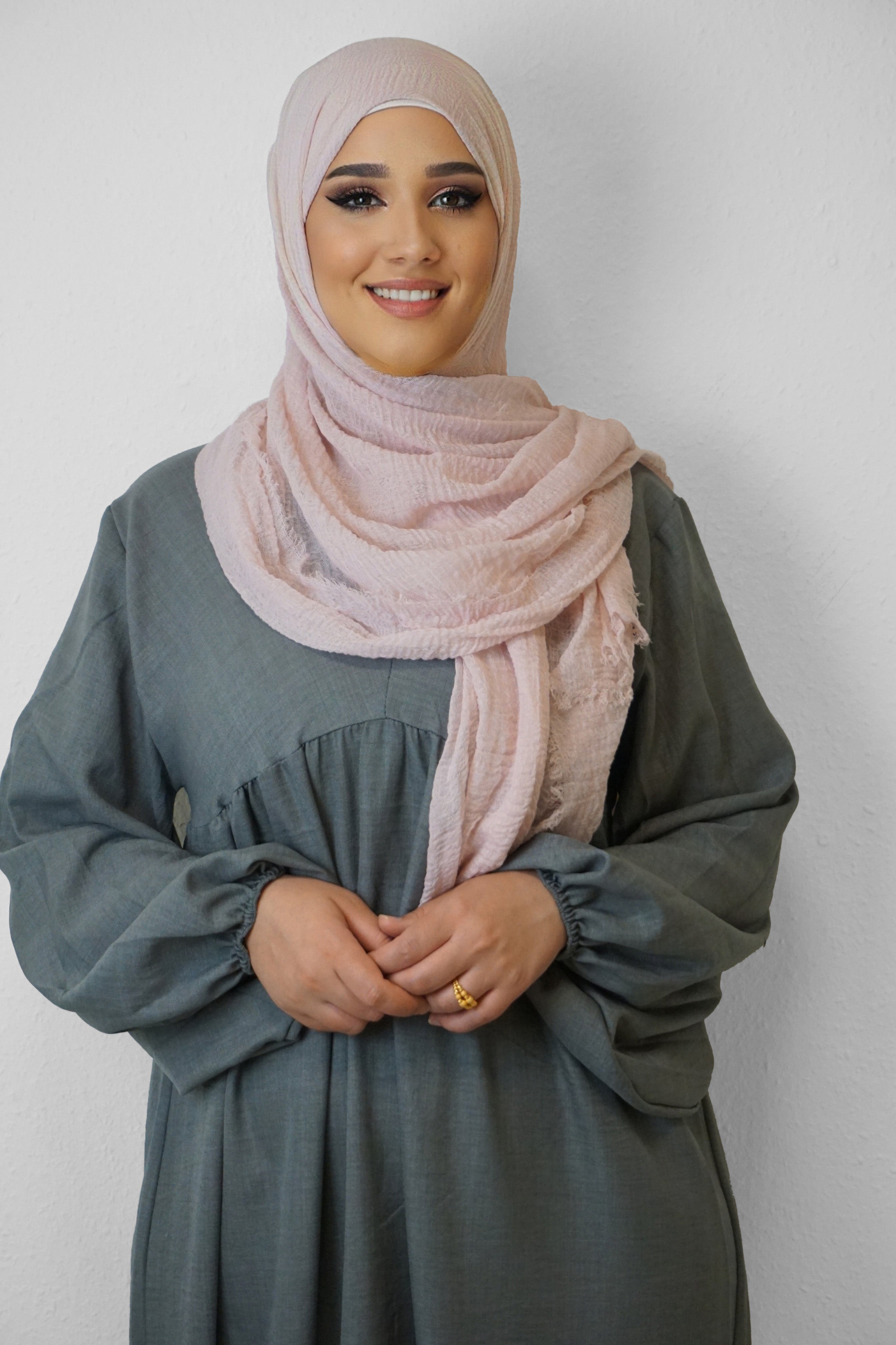 Daily Hijab Dalia Weißrosa