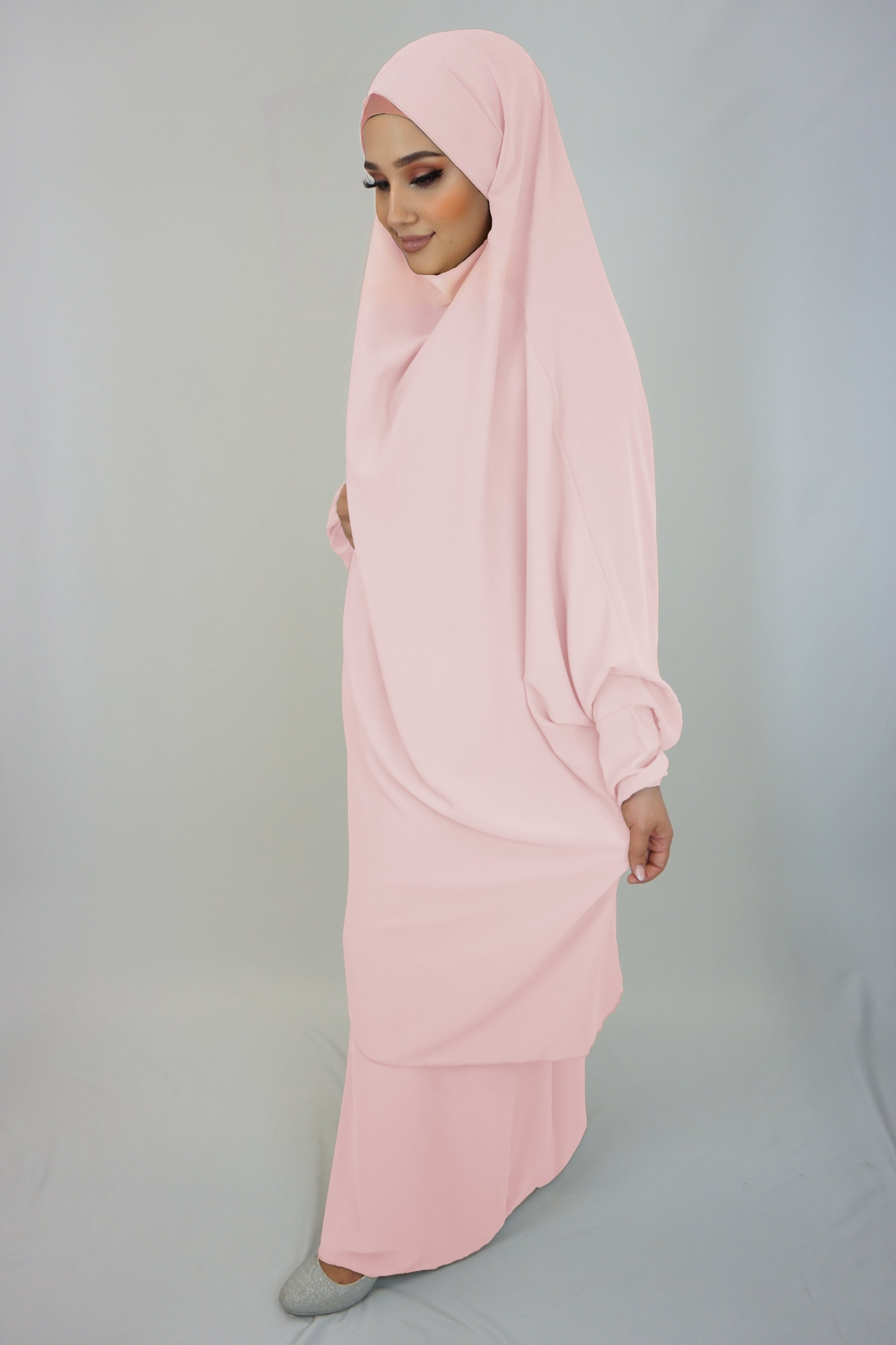 Jilbab Farheena Hell-Rose