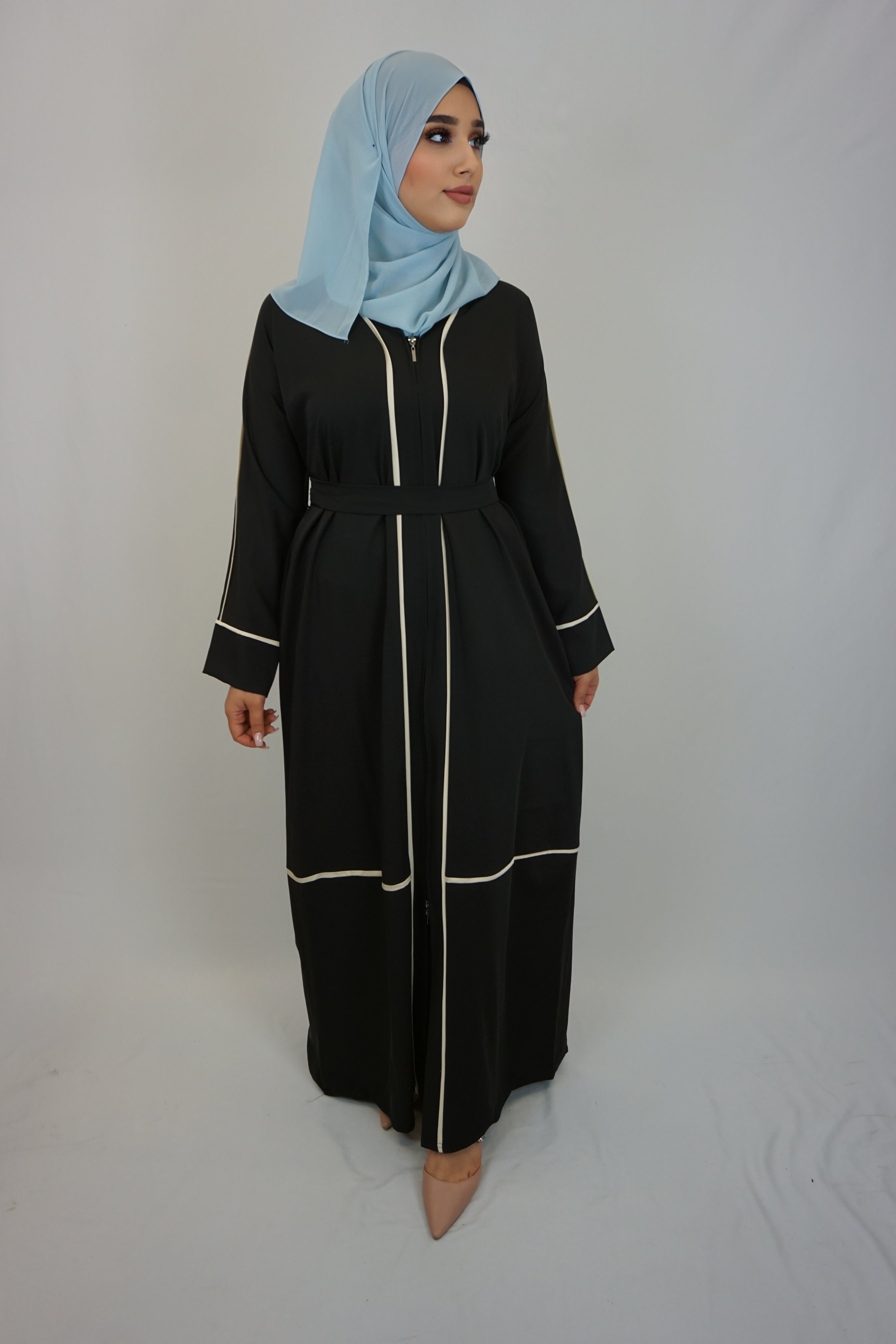 Abaya Sakina Schwarz