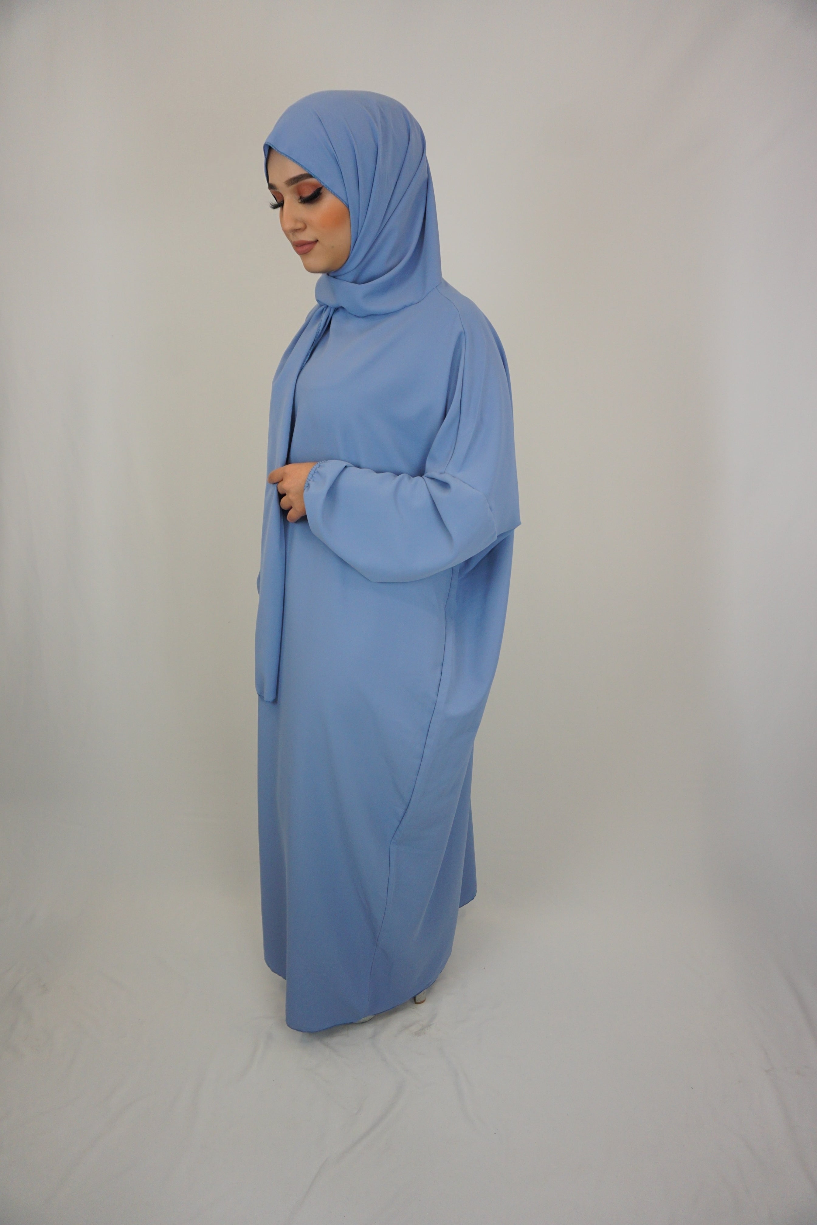 Hijab-Abaya Himmelblau