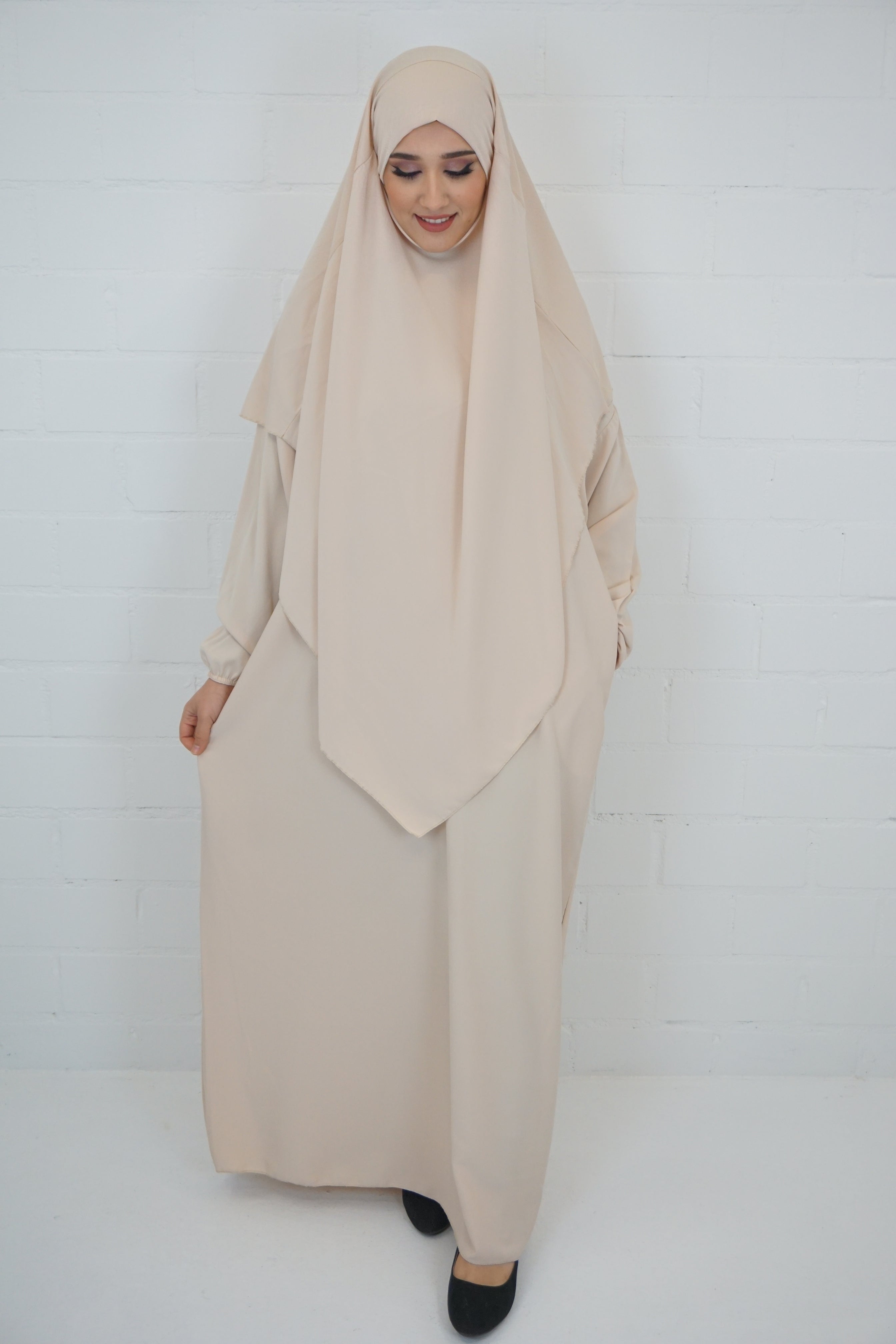 Khimar-Abaya Beige