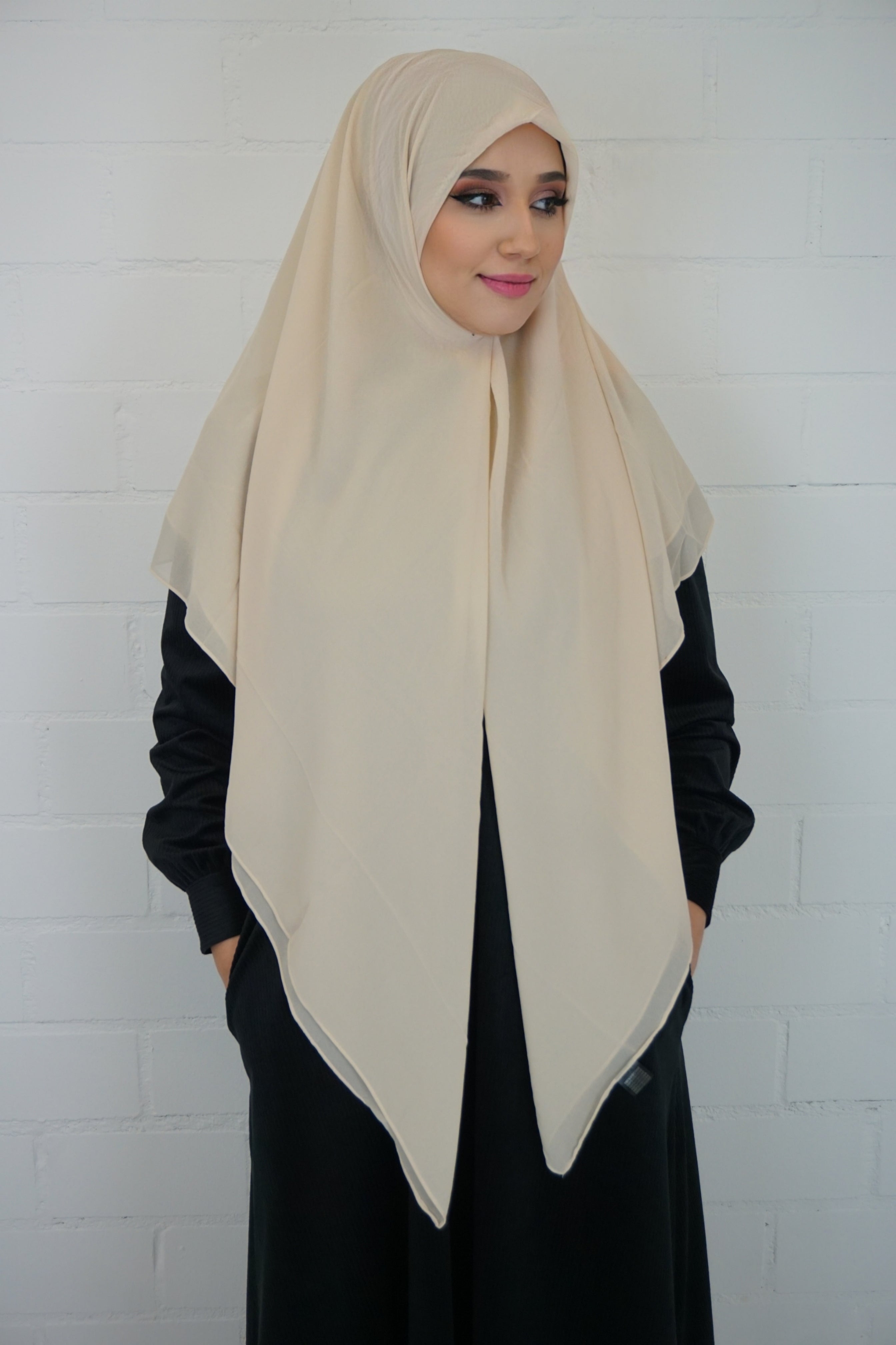 XL Chiffon Quadrat Hijab Beige