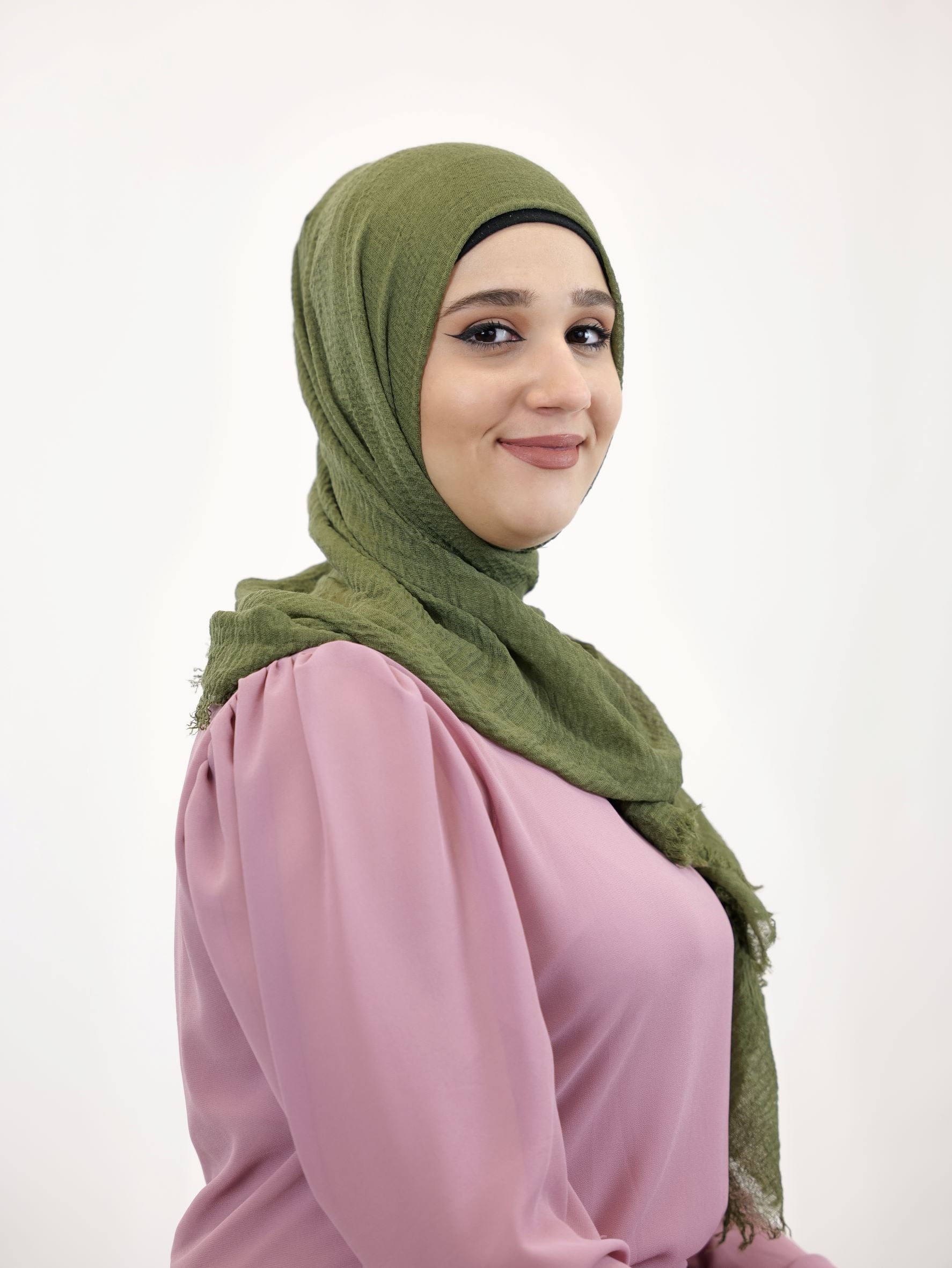 Daily Hijab Dalia Moosgrün