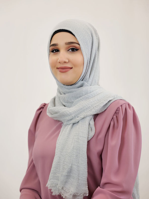 Daily Hijab Dalia Hellgrau