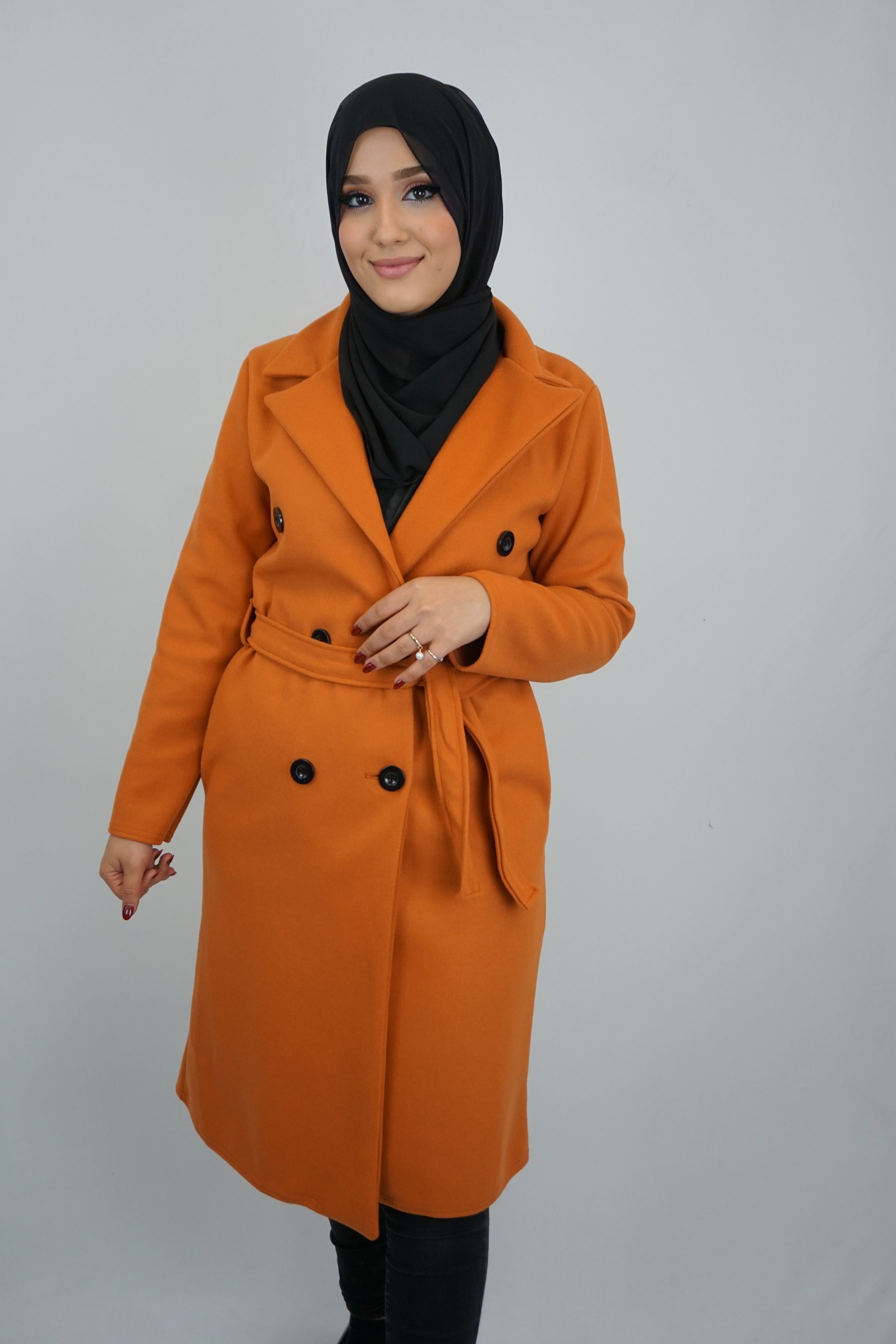 Mantel Fakhra Orange