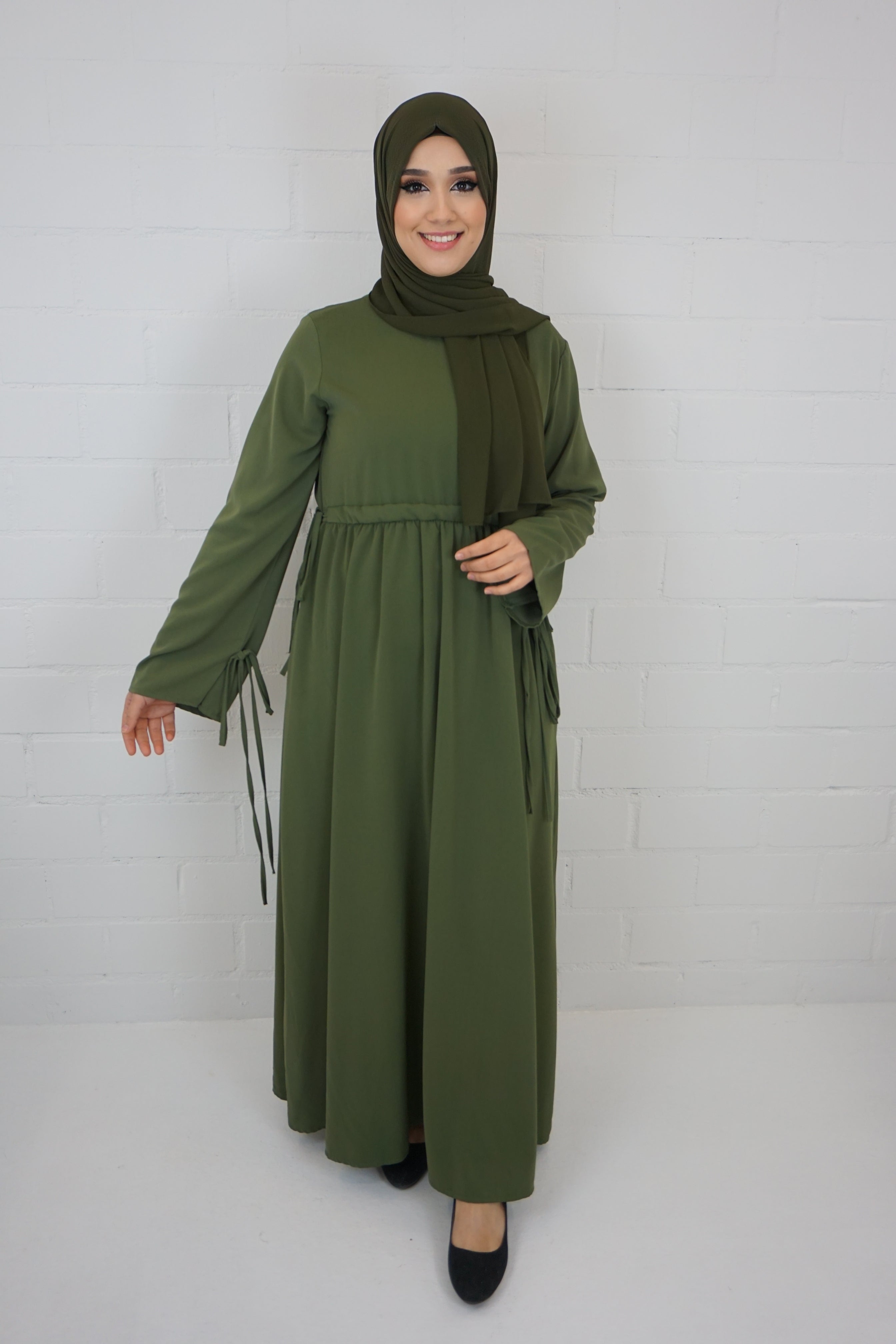 Abaya Nayla Grün