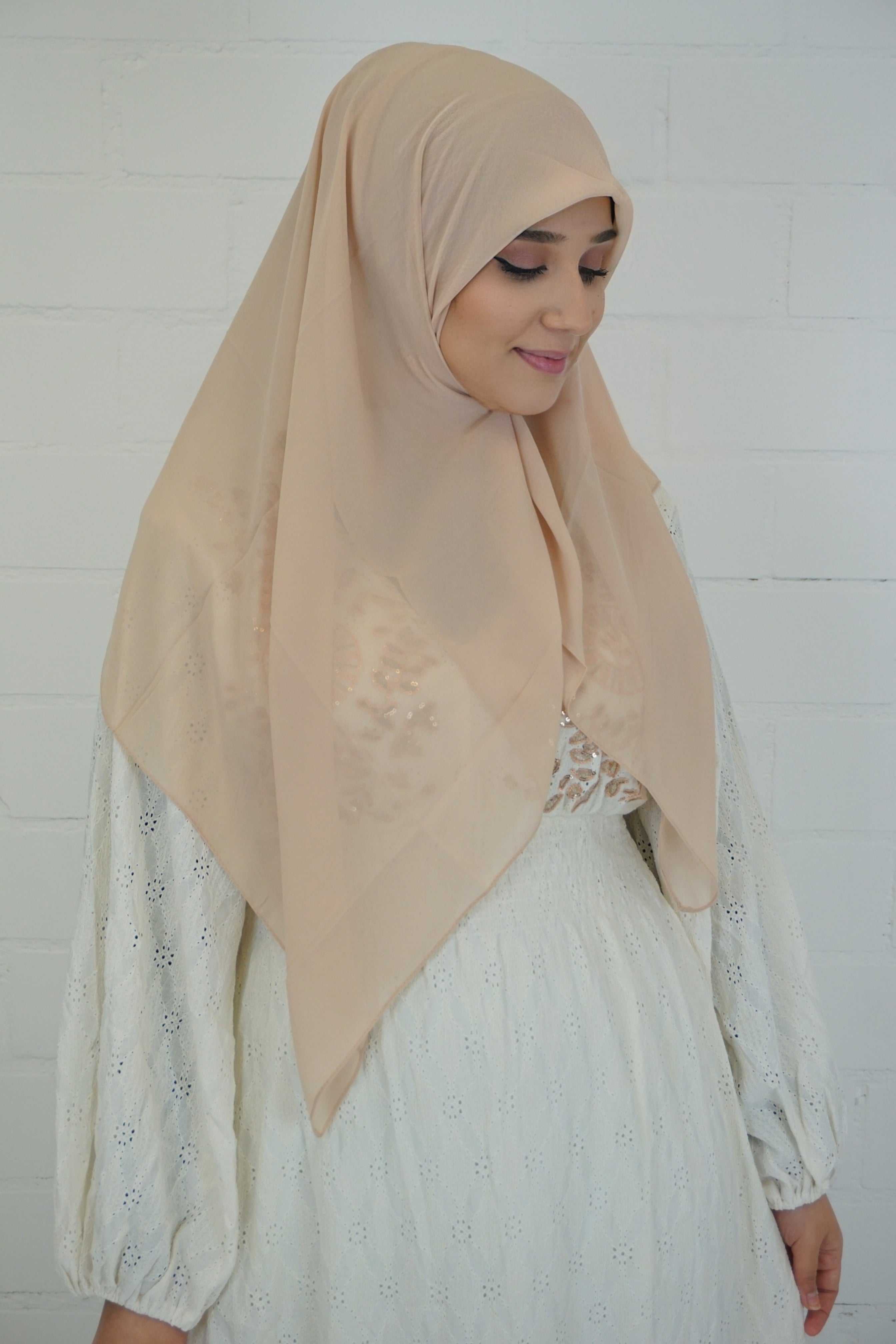 Chiffon Quadrat Hijab Beige