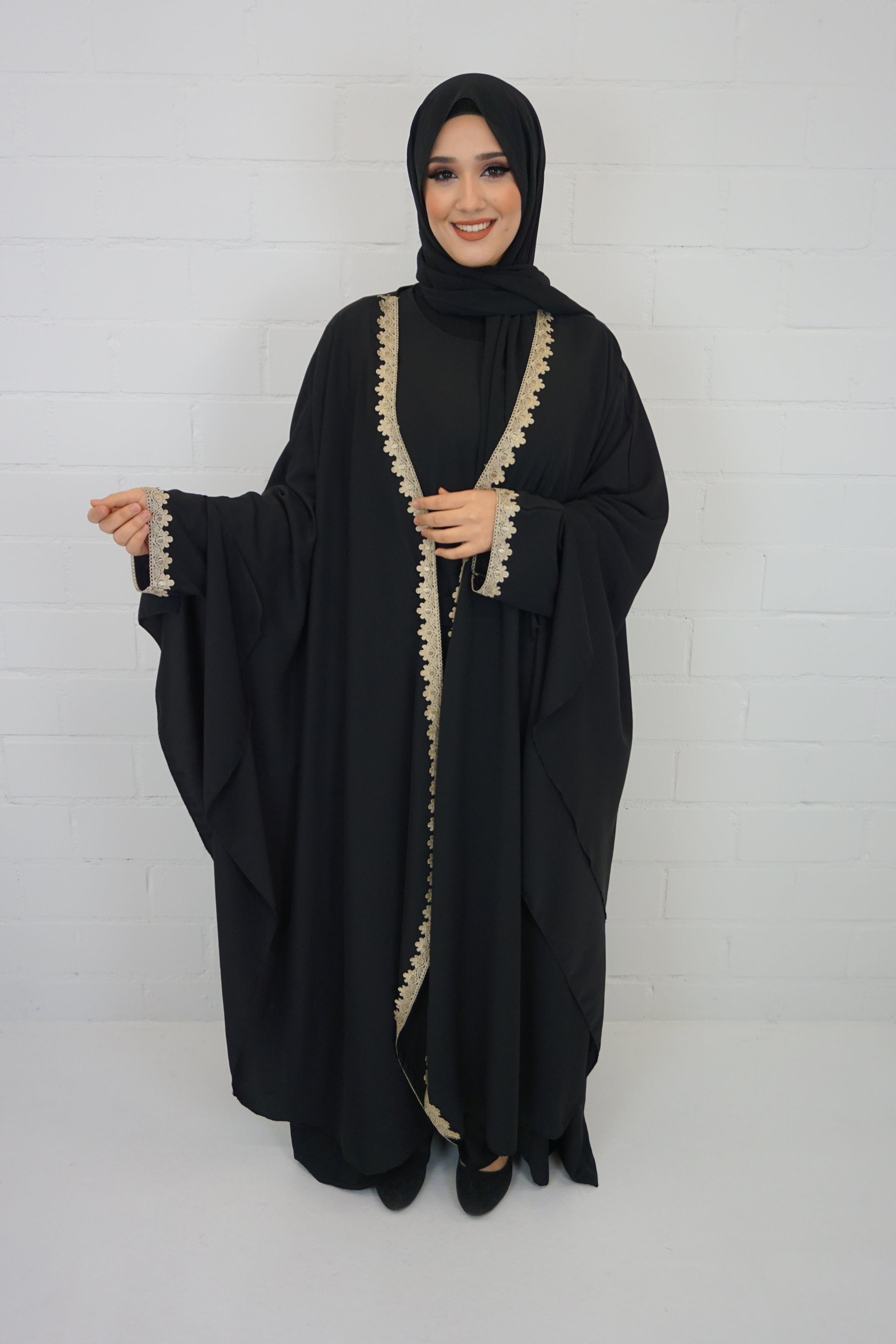 Abaya Roya Schwarz