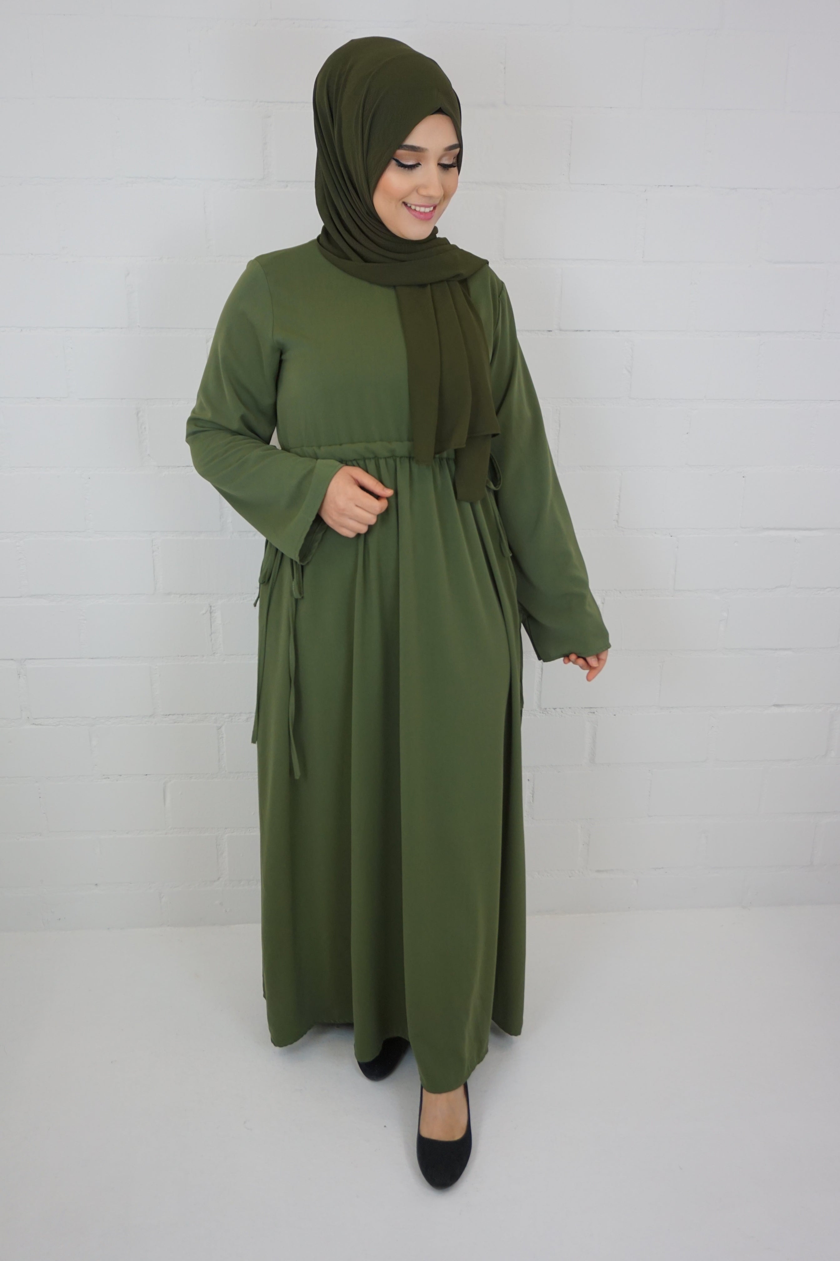 Abaya Nayla Grün