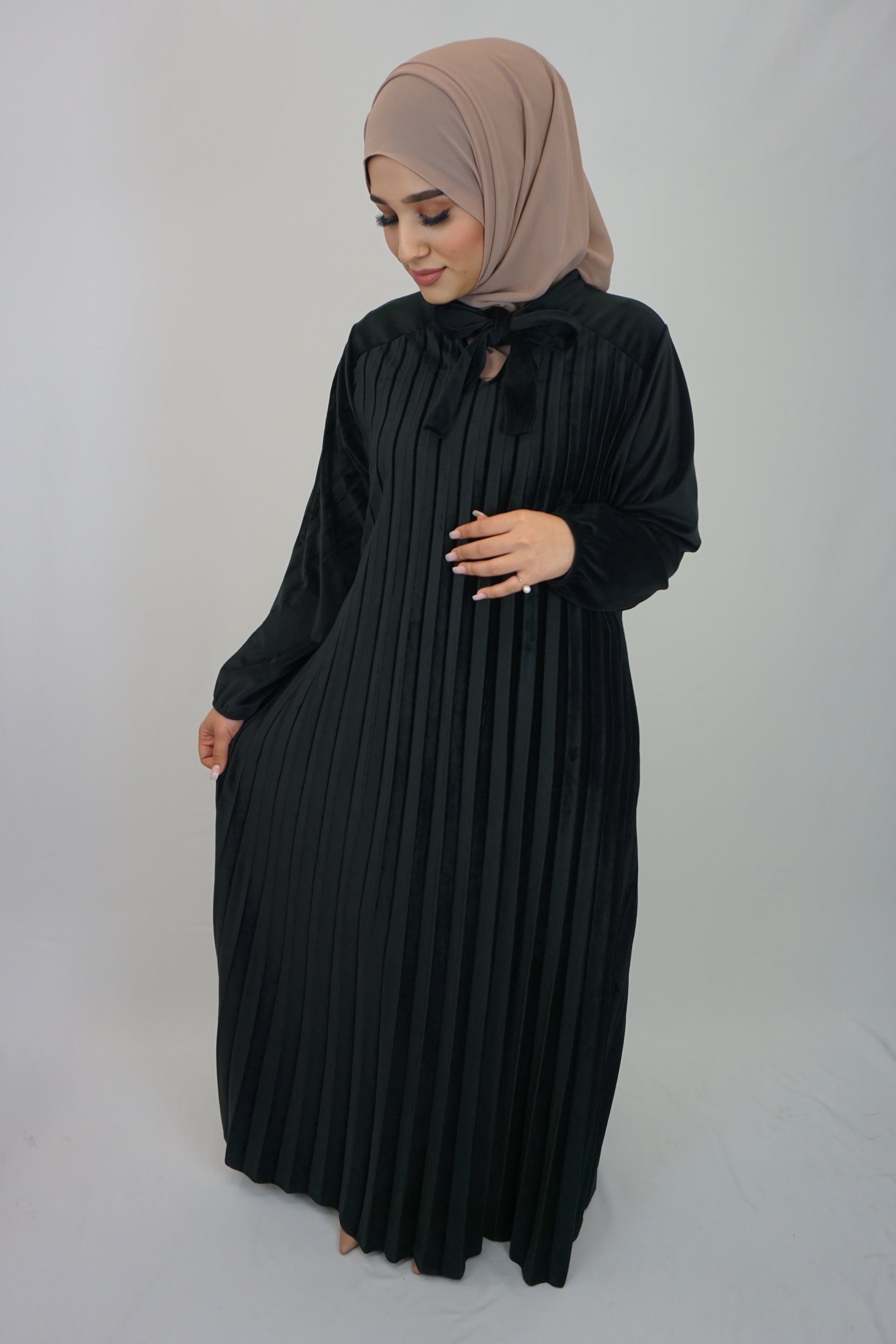 Maxi Samt Kleid Ava Schwarz