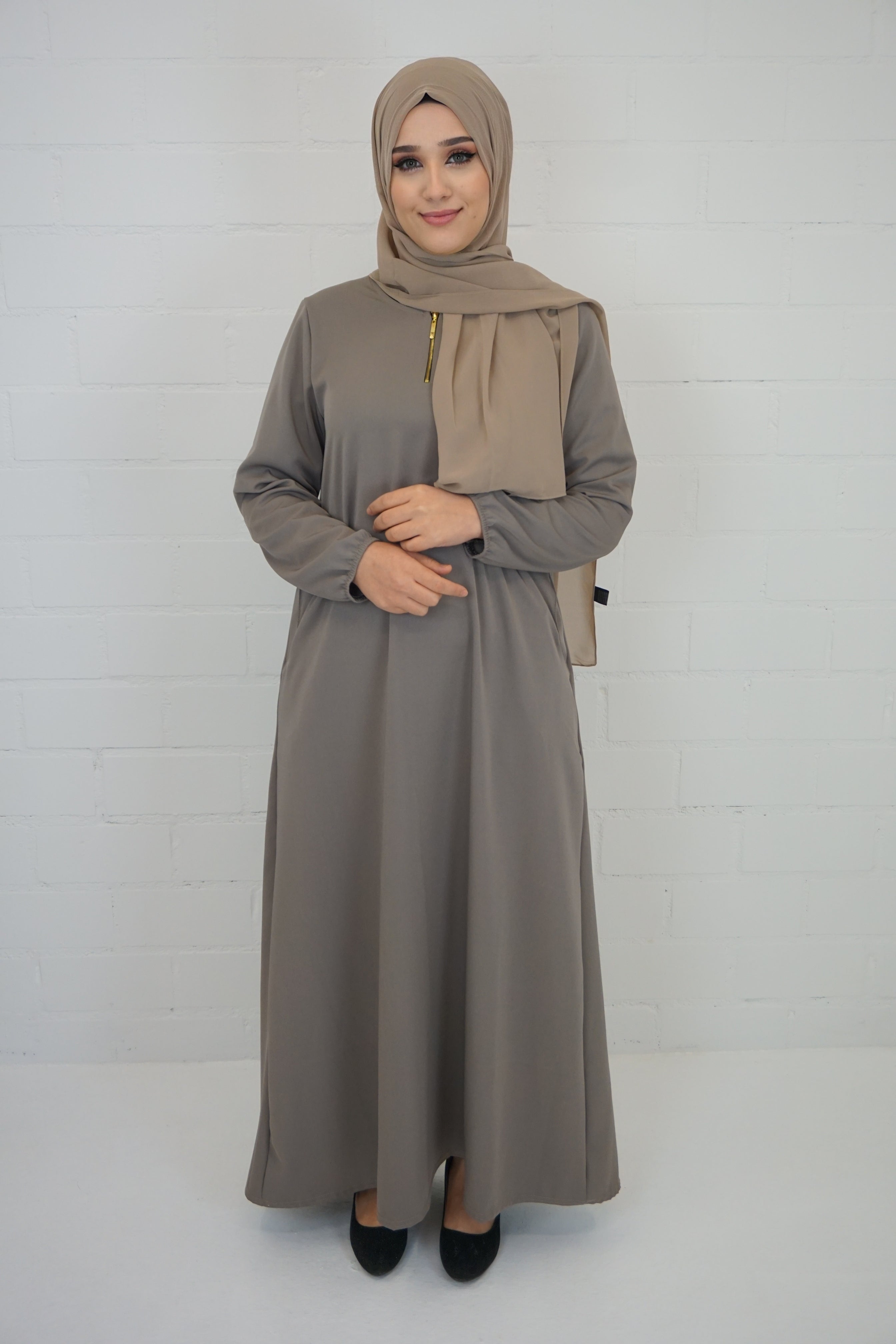 Abaya Esra Taupe