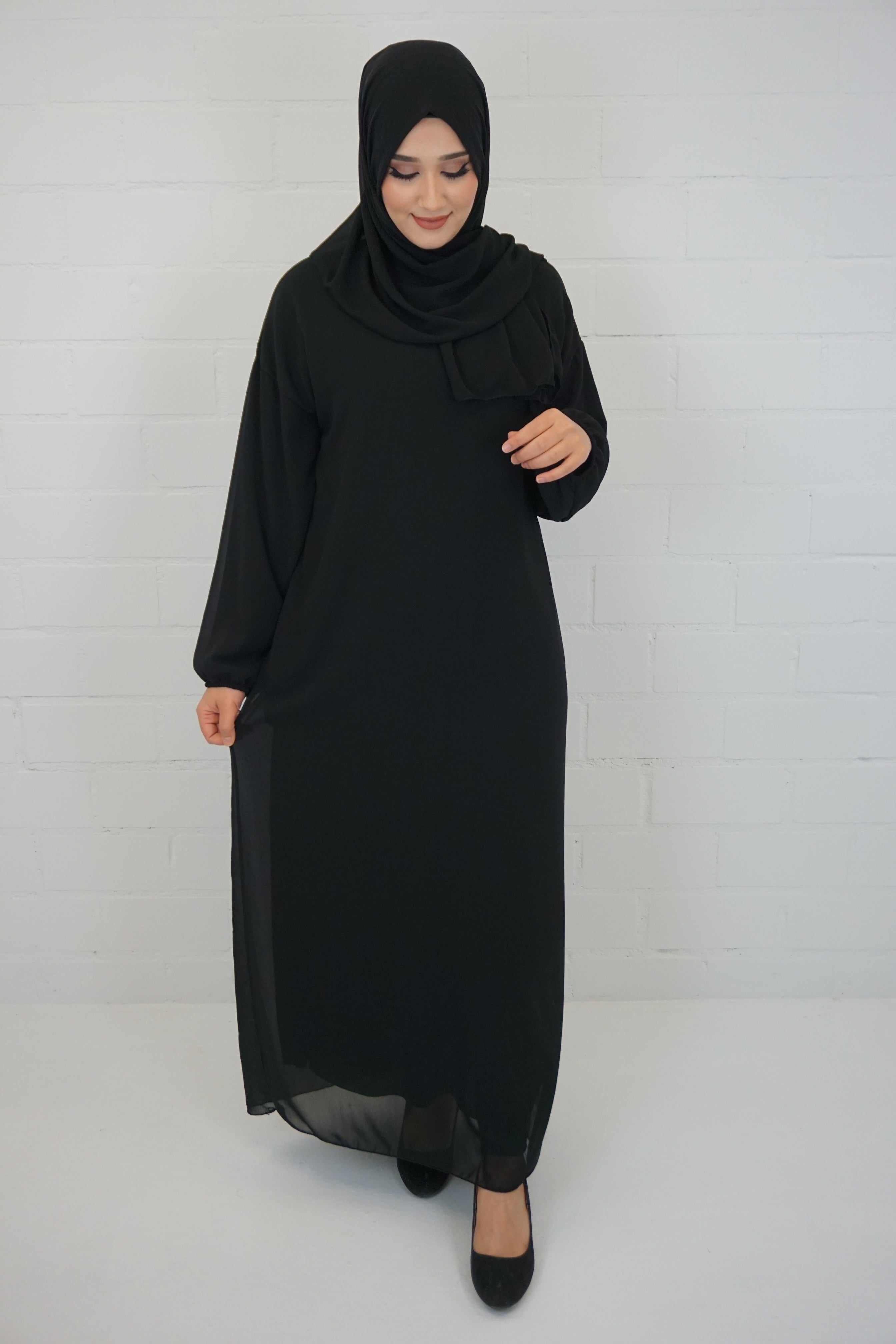 Basic Abaya 2 Schwarz