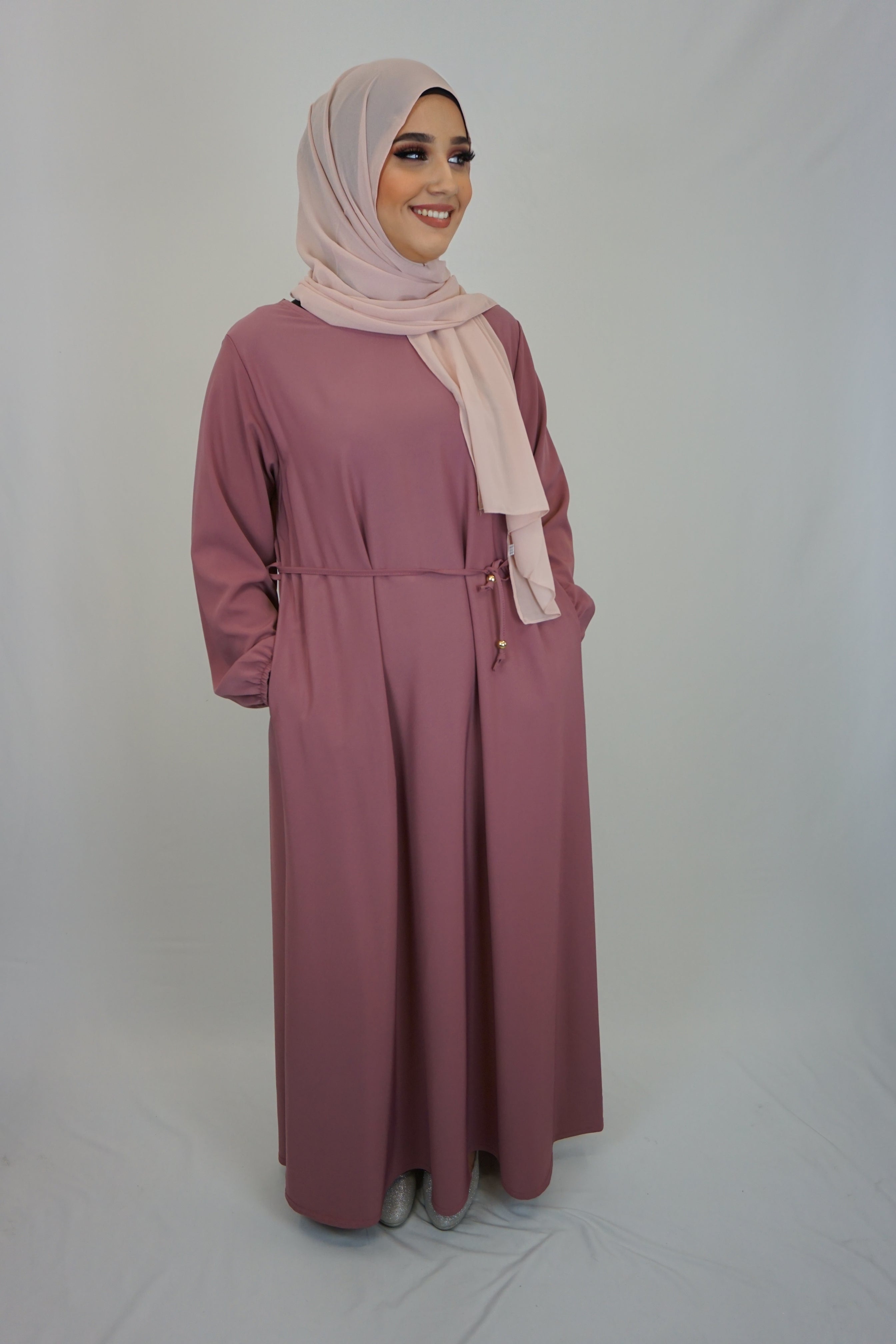 Basic Abaya Dunkelrosa