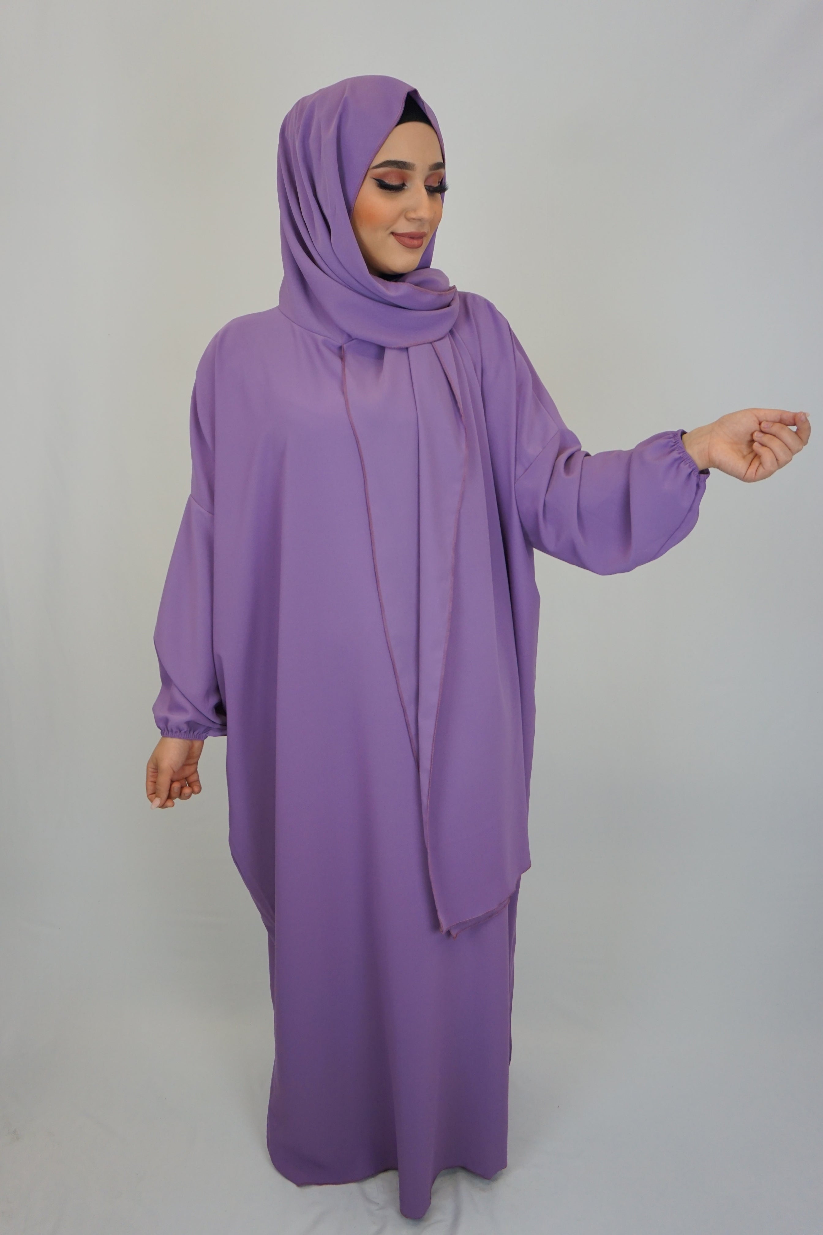 Hijab-Abaya Flieder